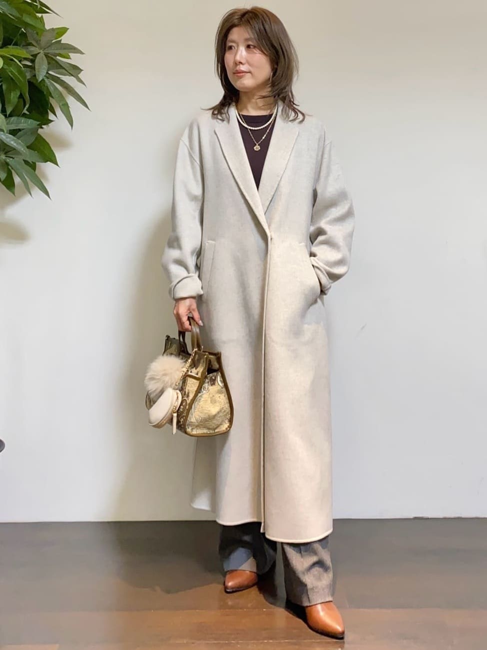 tomoさんの「UNTITLED｜【8色展開／コンパクト丈】レーヨン混 コクーンニット」を使ったコーディネート