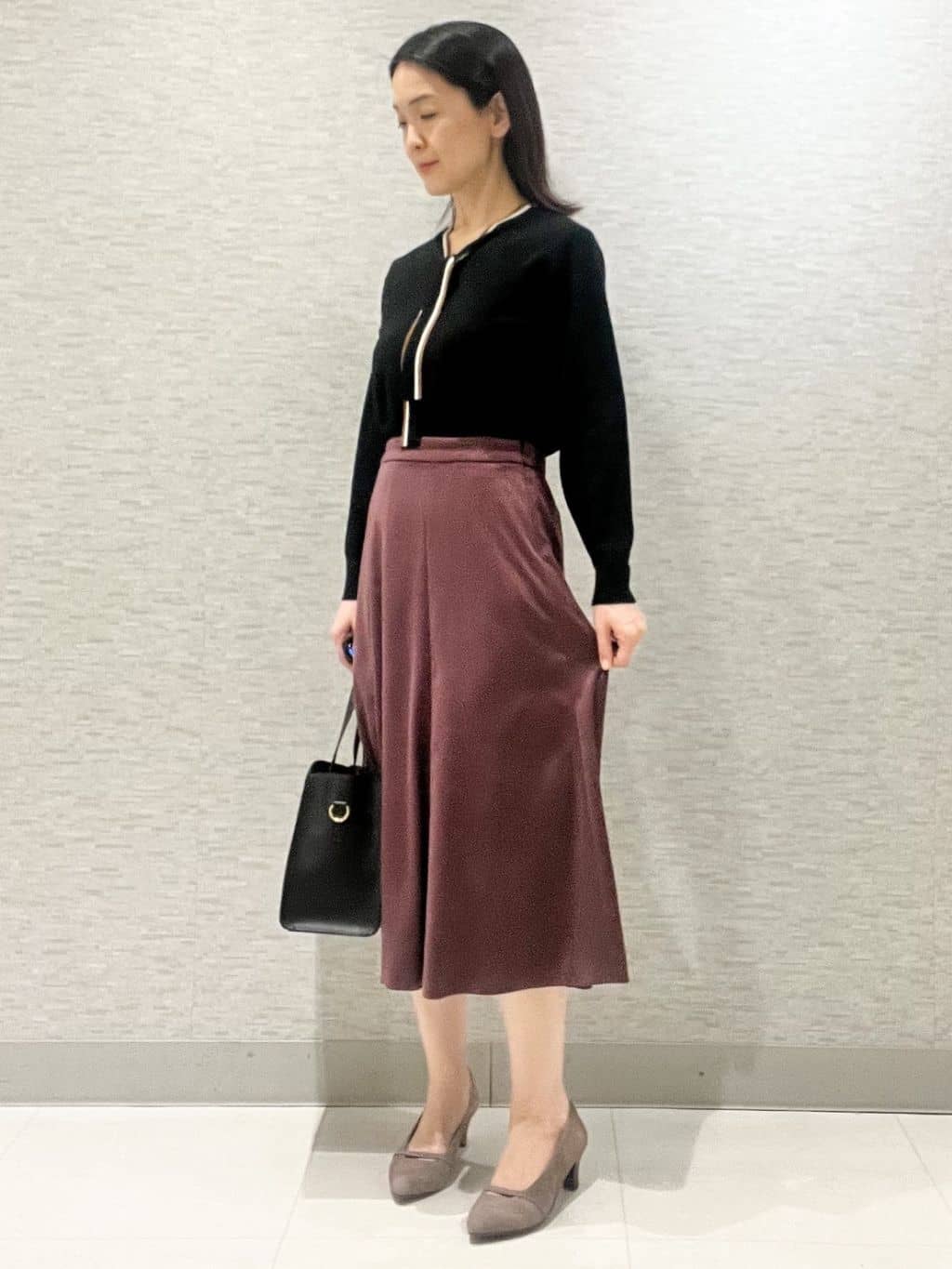 marikoさんの「Reflect｜【通勤】スエードライクフレアスカート」を使ったコーディネート