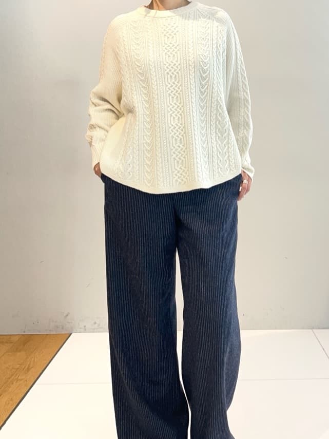 murayamaさんの「INDIVI｜【名品／撥水／抗菌防臭】ショート丈リサイクルダウンコート」を使ったコーディネート