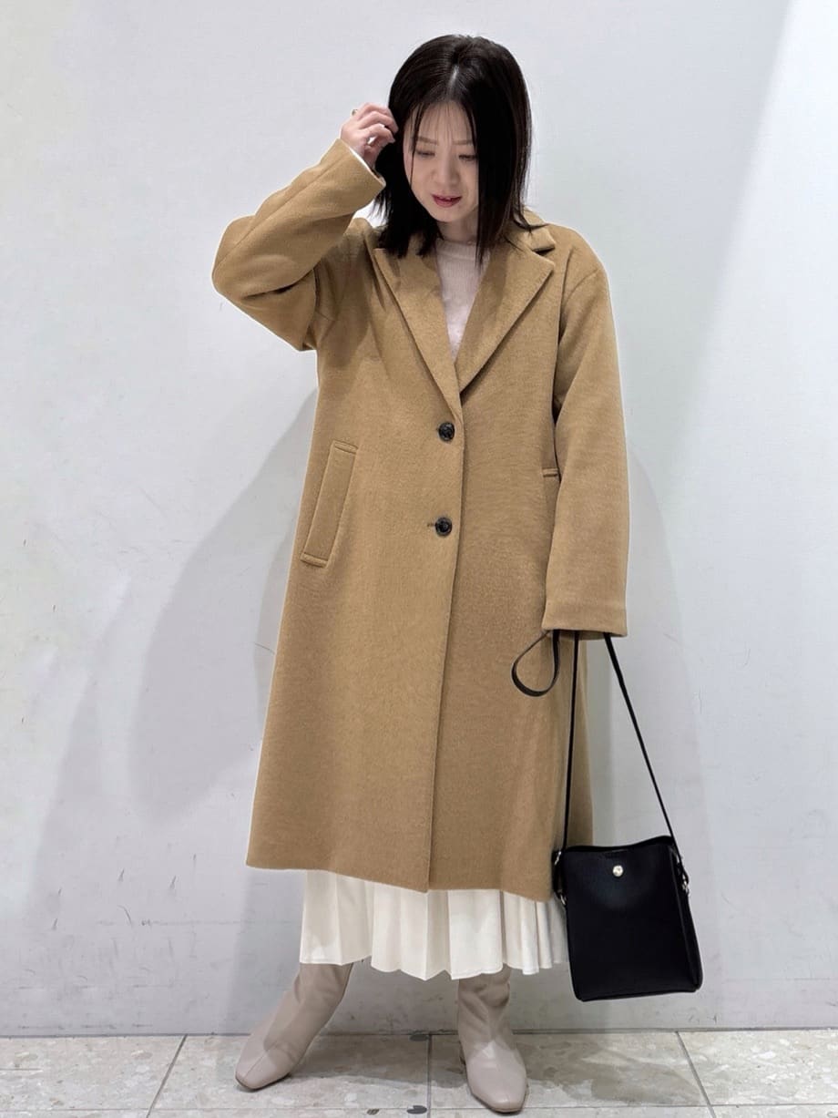 mameさんの「OPAQUE.CLIP｜カシミヤブレンドウールチェスターコート」を使ったコーディネート