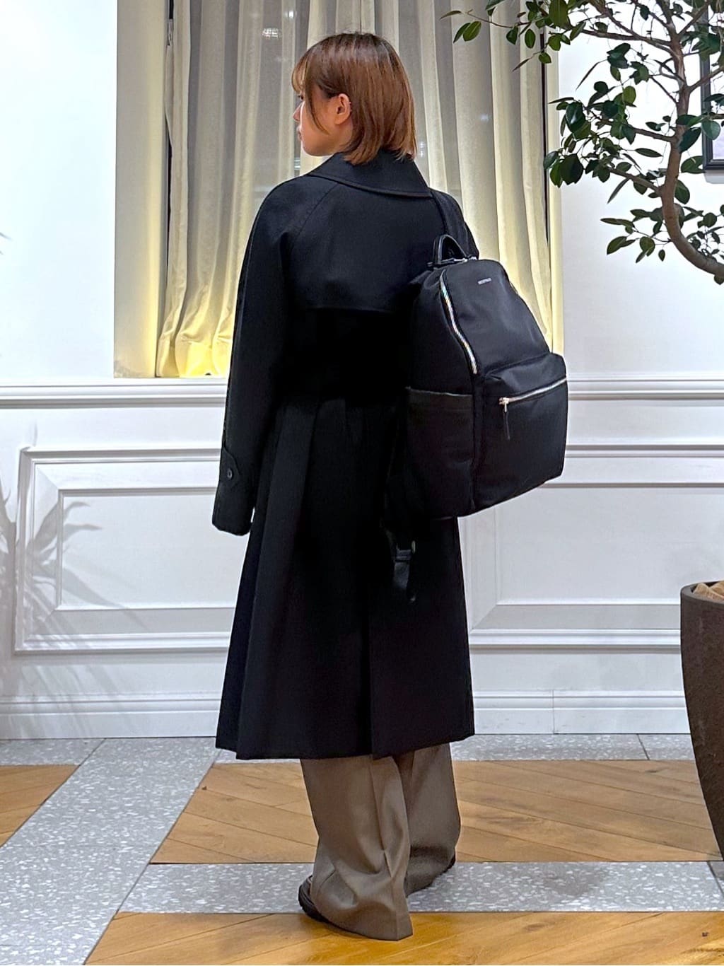 なべこさんの「DRESSTERIOR｜【再入荷/荷重軽減】サスペンションマルチポケットリュック」を使ったコーディネート