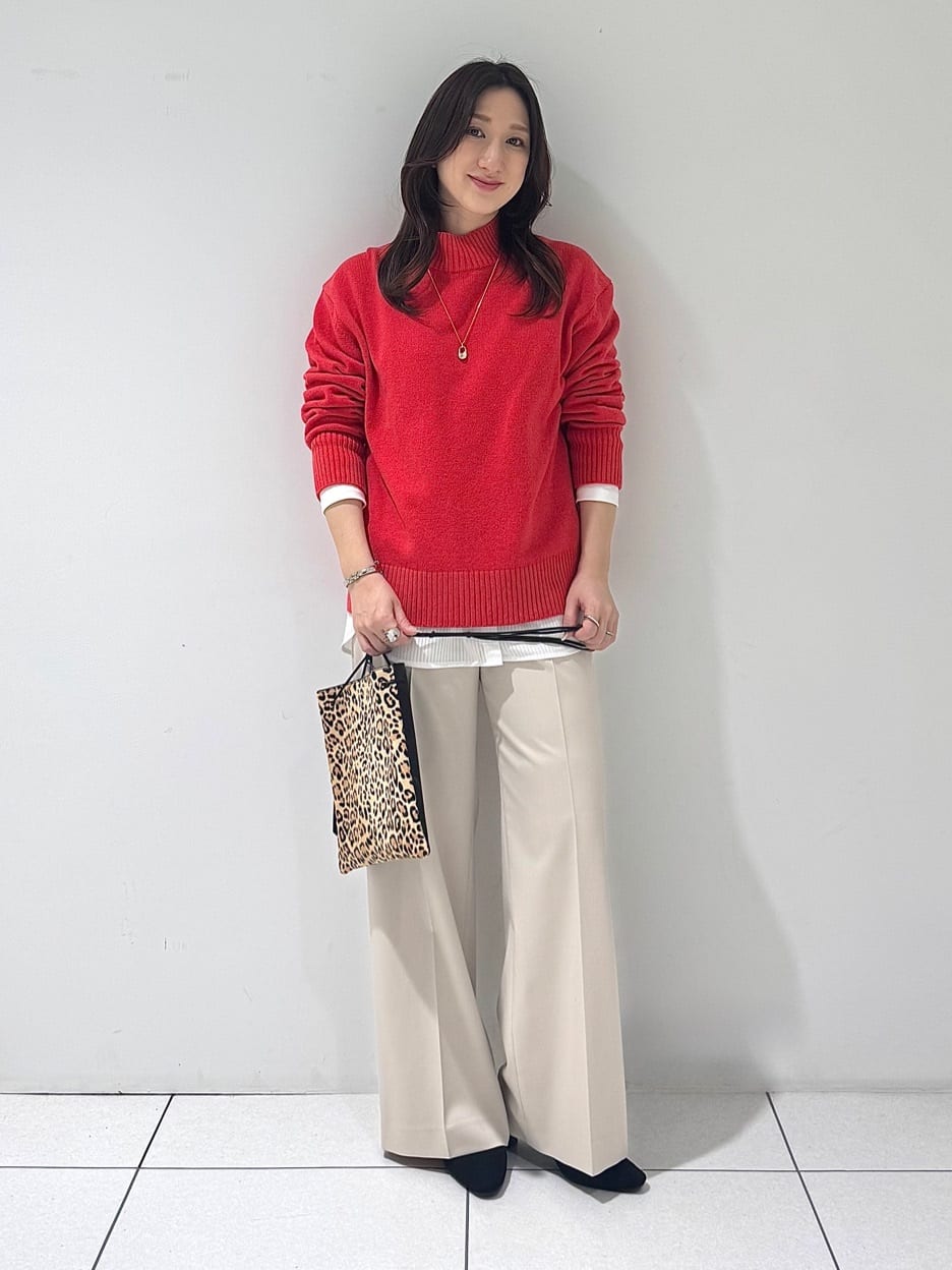 そんさんの「INDIVI｜【カシミヤ混】ミドルゲージ ハイネックニット」を使ったコーディネート