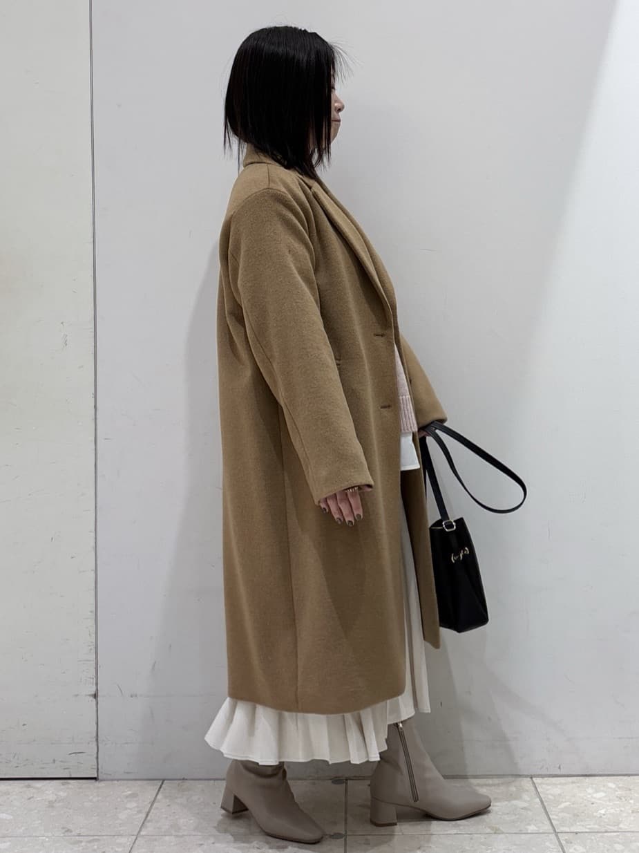 mameさんの「OPAQUE.CLIP｜カシミヤブレンドウールチェスターコート」を使ったコーディネート