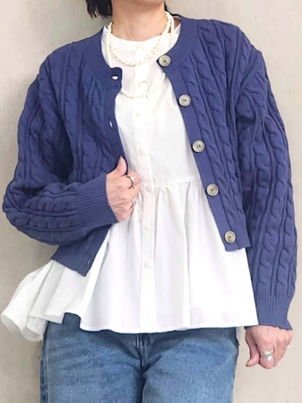 milkyさんの「OPAQUE.CLIP｜ワイドストレートデニムパンツ【洗濯機OK】《S～LL》」を使ったコーディネート