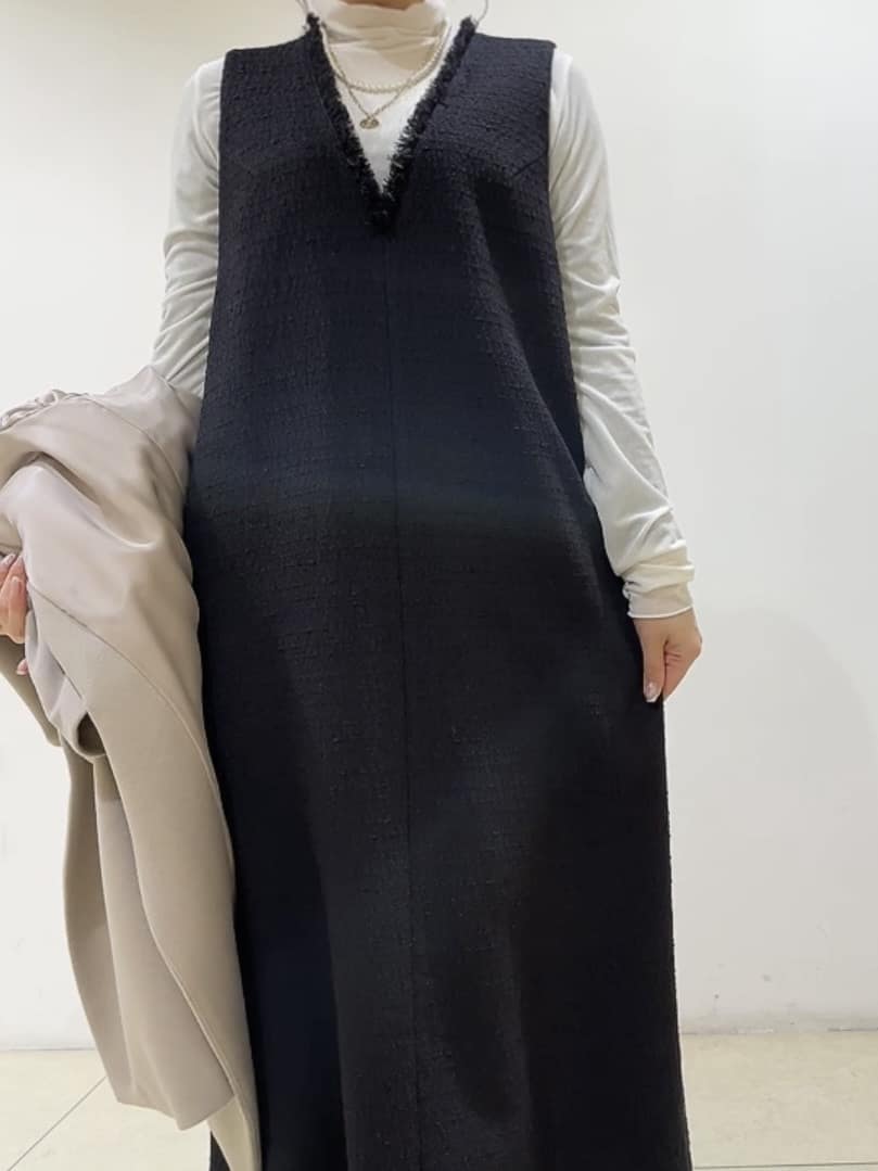 watanabeさんの「UNTITLED｜【洗える/細見え】ツイード ジャンパースカート」を使ったコーディネート