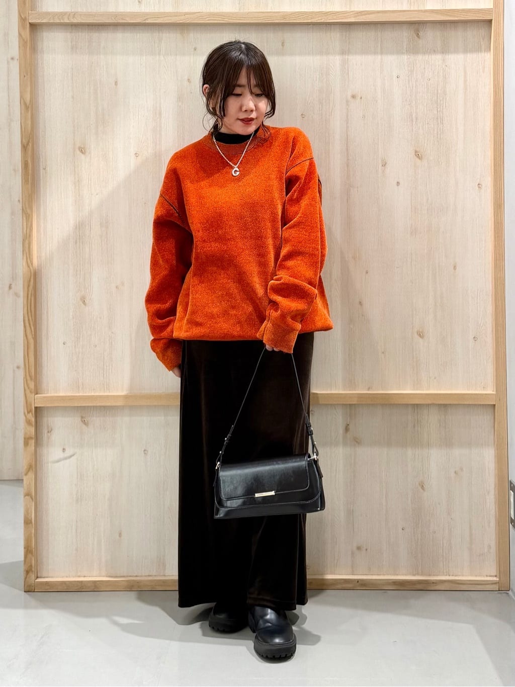 nanaさんの「THE SHOP TK｜【包み込まれるような柔らかさ】配色モールニット 洗濯機OK」を使ったコーディネート