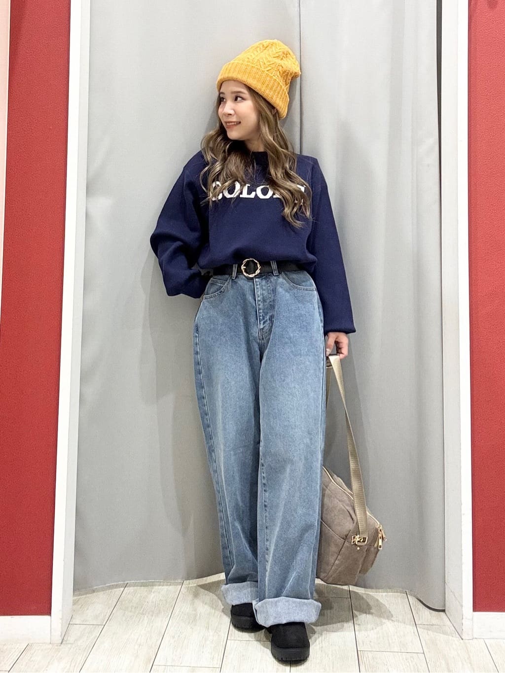 shioさんの「SHOO･LA･RUE｜【撥水/あったか】たっぷり着られる 中綿モンスターショートコート」を使ったコーディネート