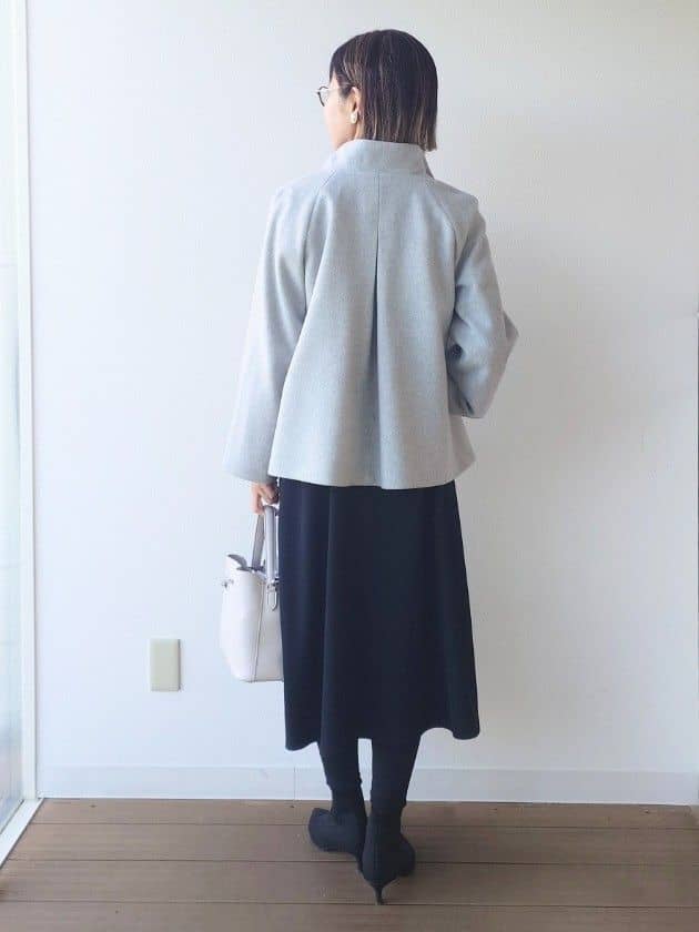 MUTSUKOさんの「UNTITLED｜◆【洗える/前開き/フォーマル】バイカラー ワンピース」を使ったコーディネート
