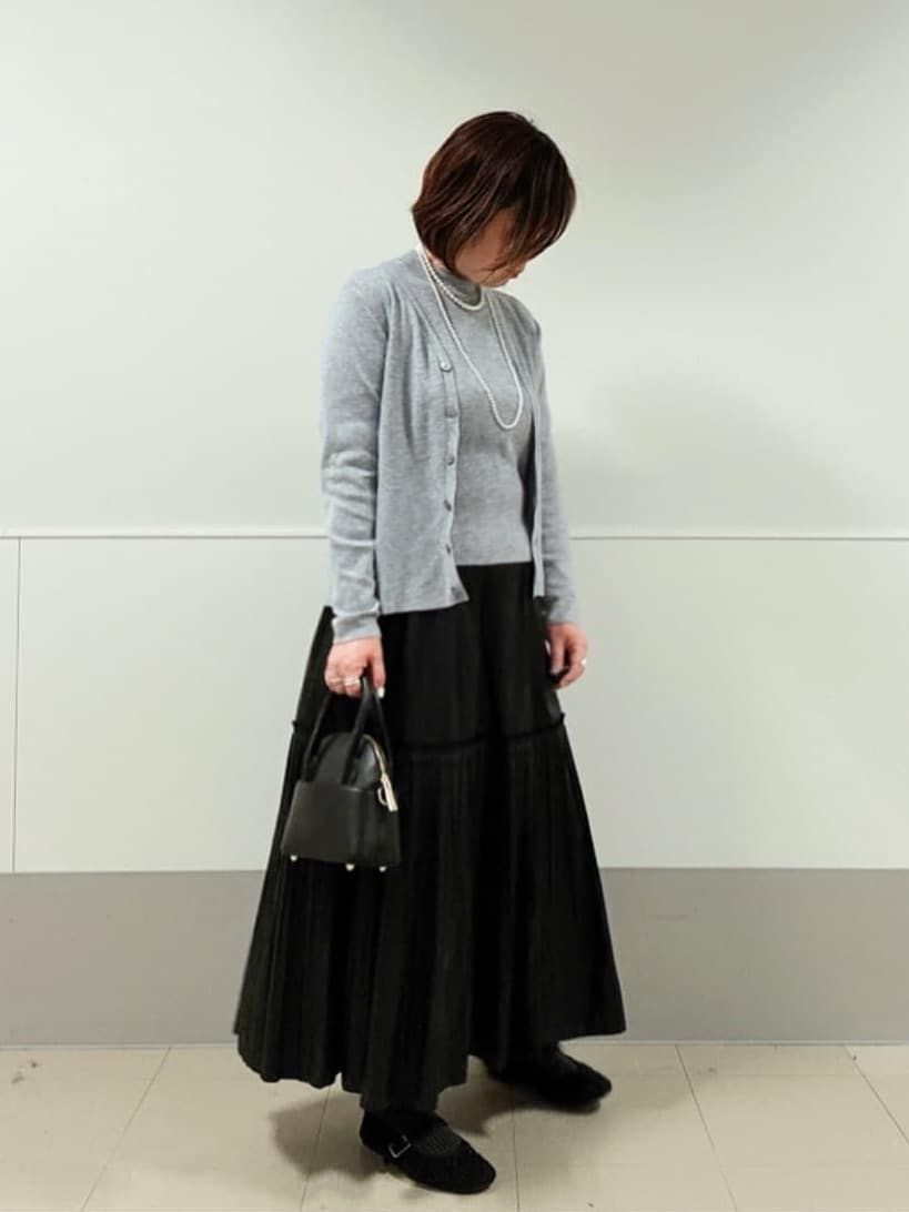 マキコさんの「Reflect｜【SS-4Lサイズ／衿が顔に当たらない◎】スタンドネックミドルコート」を使ったコーディネート