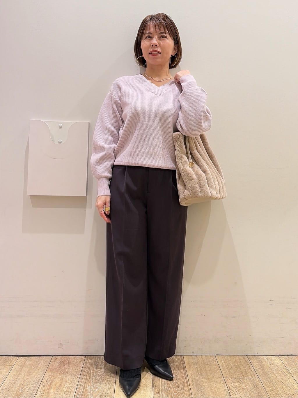 YUKOさんの「index｜裏起毛ストレッチワイドパンツ【洗濯機OK／イージーアイロン】」を使ったコーディネート