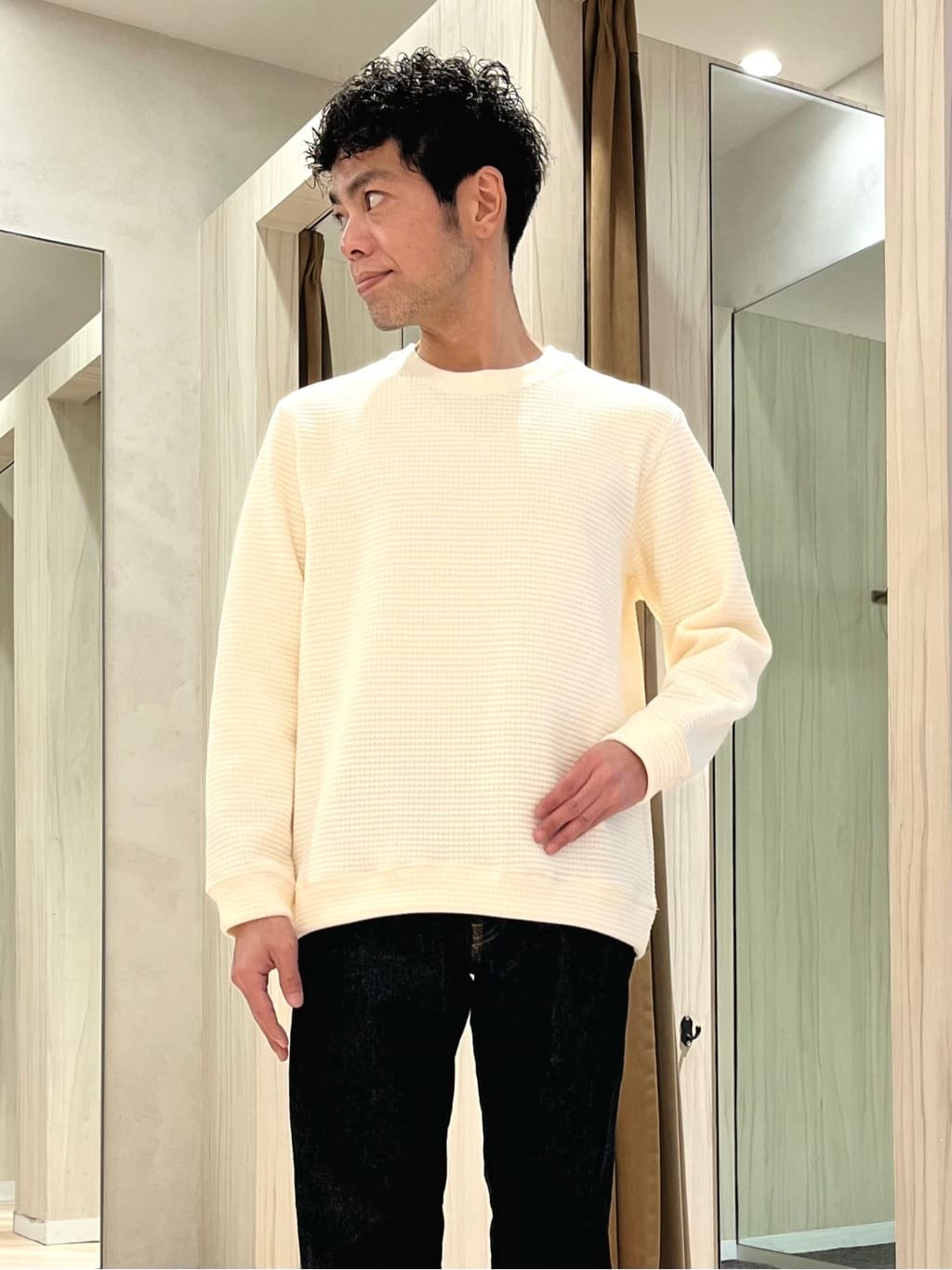 URAさんの「TAKEO KIKUCHI｜【3WAY】ドビー ダウンライナー付ブルゾン」を使ったコーディネート