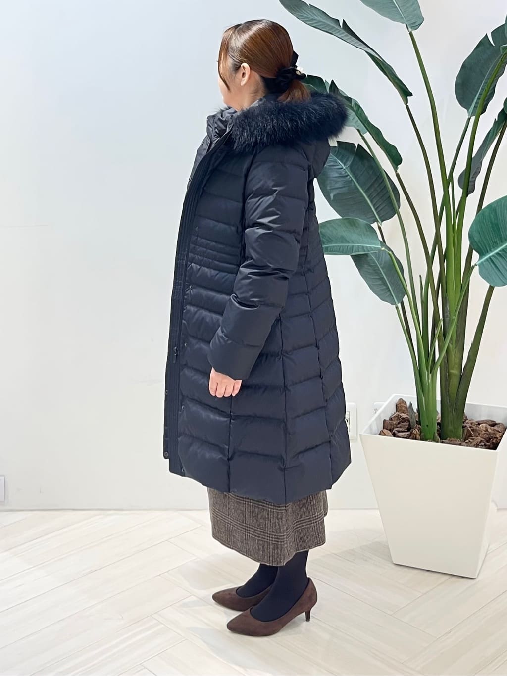 Tomoさんの「UNTITLED｜【はっ水機能/フード取り外し可/防寒】ロングダウンコート」を使ったコーディネート