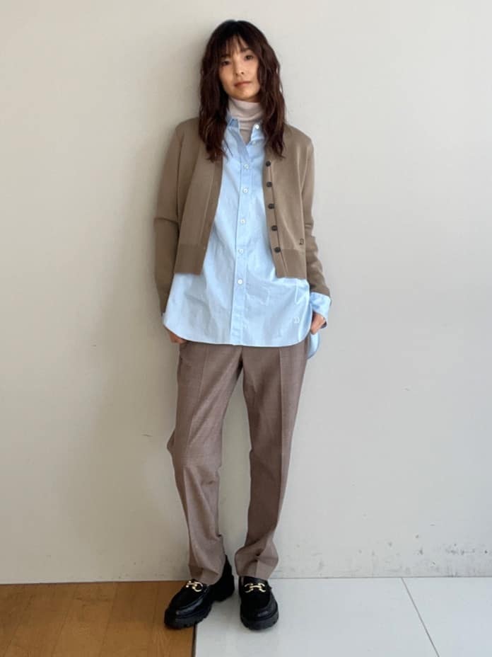misaさんの「DRESSTERIOR｜シルクブレンドメリノウールリブプルオーバー」を使ったコーディネート