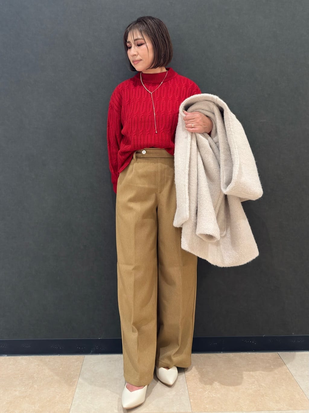 Megさんの「SHOO･LA･RUE｜【洗濯機可／毛玉レス】シンプルケーブル柄ニット」を使ったコーディネート