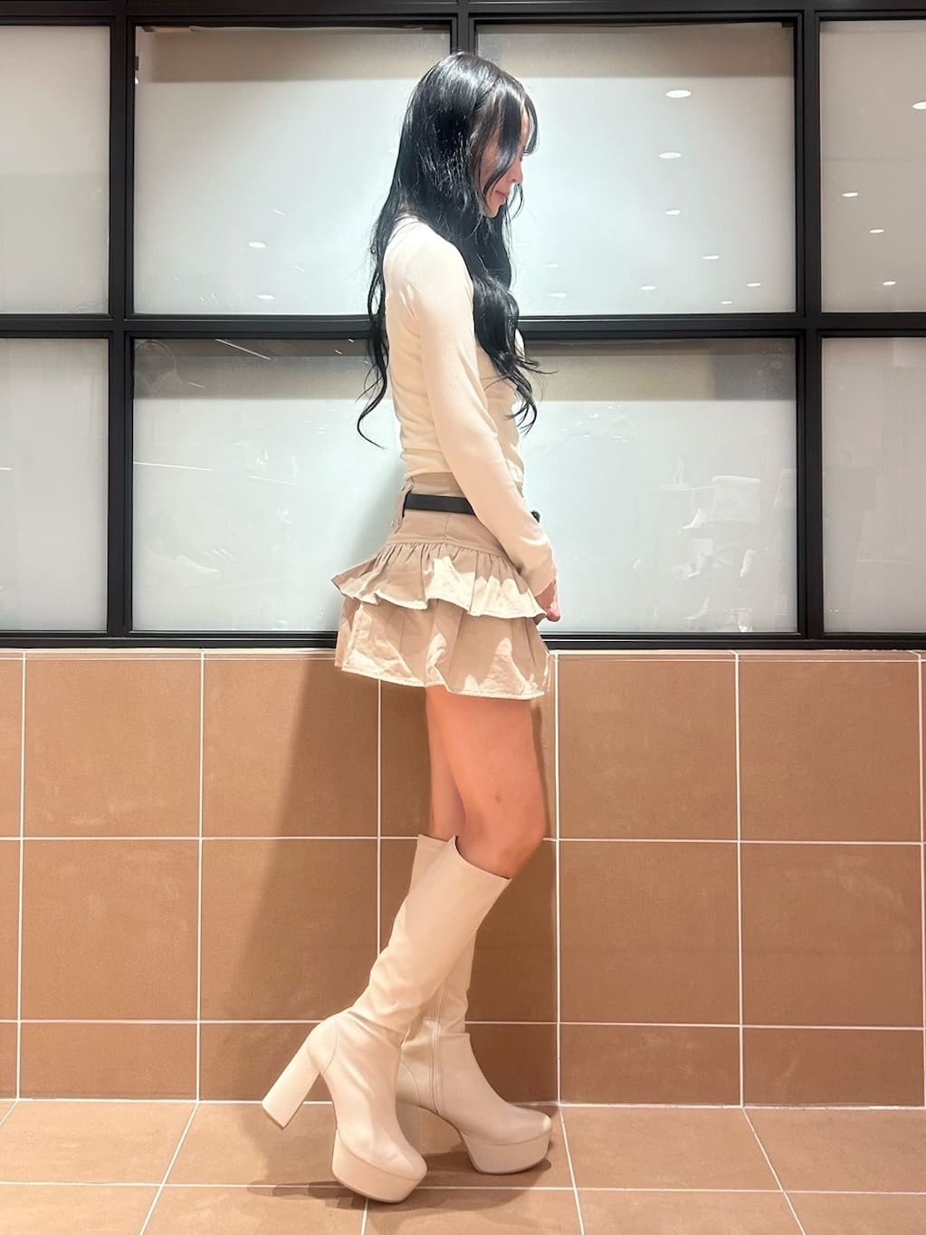 Arisaさんの「ESPERANZA｜【ラク盛り/約12cm】ラク盛り厚底ロングブーツ」を使ったコーディネート