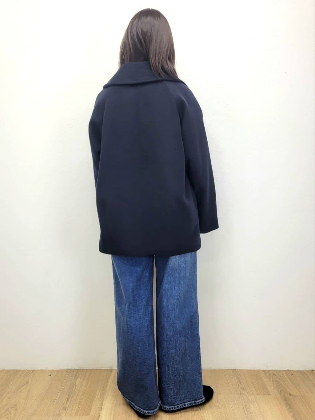 LISAさんの「OPAQUE.CLIP｜カシミヤブレンドウールミドルピーコート」を使ったコーディネート