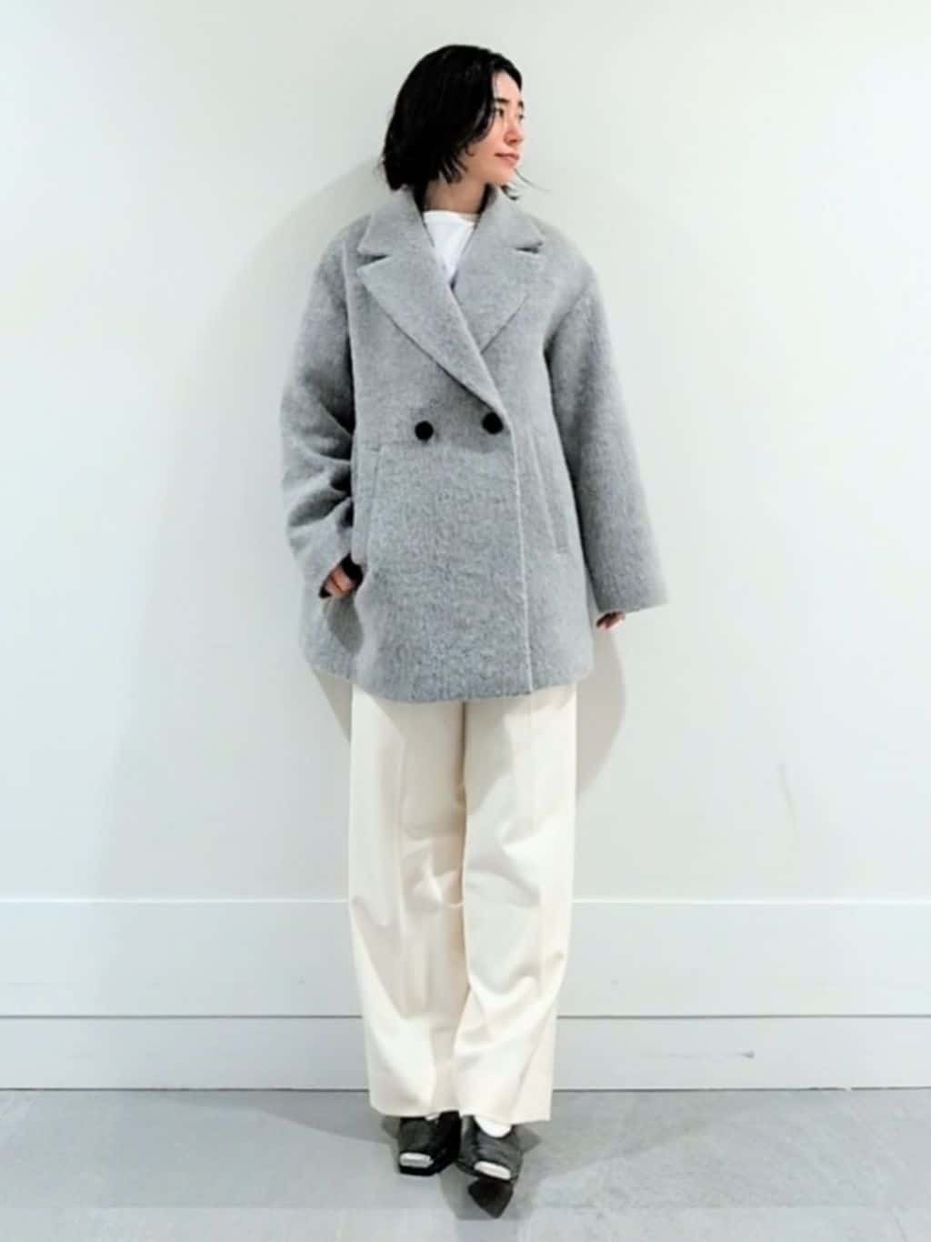 ミズタさんの「UNTITLED｜【ゆったり】アルパカ混シャギー カーディガン」を使ったコーディネート