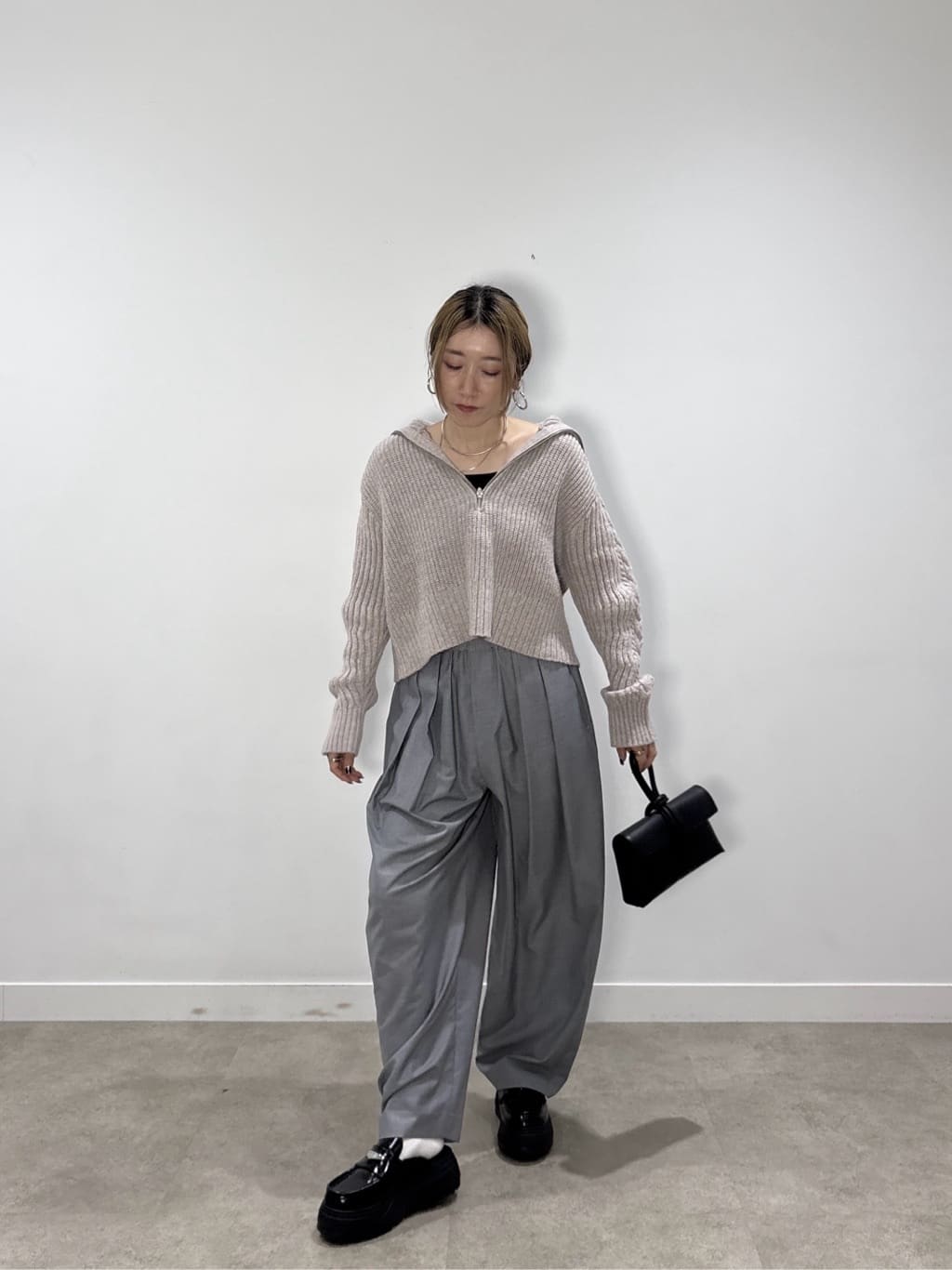 kotakiさんの「INDIVI｜カーヴィーパンツ【接触冷感】」を使ったコーディネート