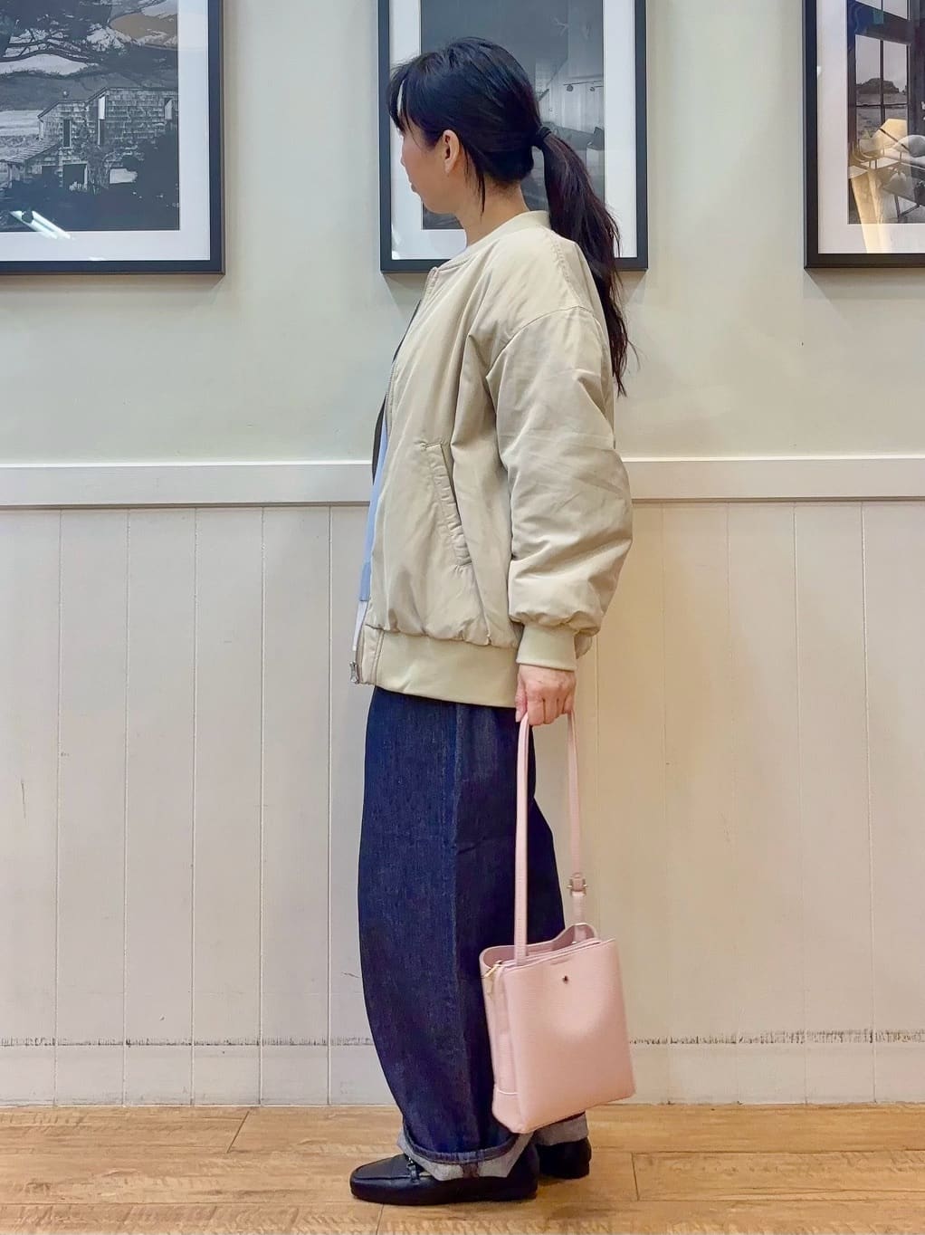 ゆうさんの「SHOO･LA･RUE｜【S-LL】大人も取り入れやすい BIGシルエット MA－1ブルゾン」を使ったコーディネート