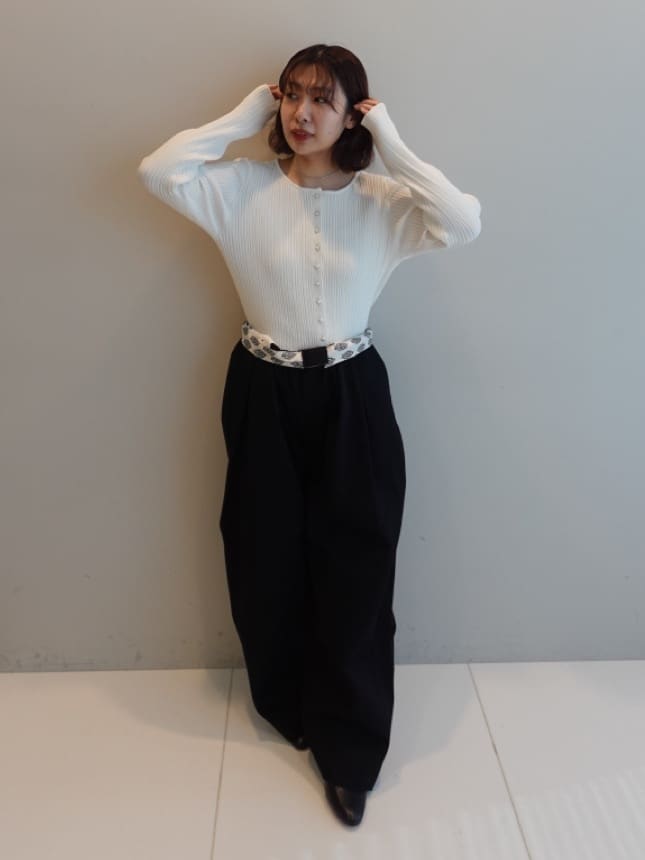 abeさんの「tk.TAKEO KIKUCHI｜【別注】Dickies バギーシルエットパンツ」を使ったコーディネート