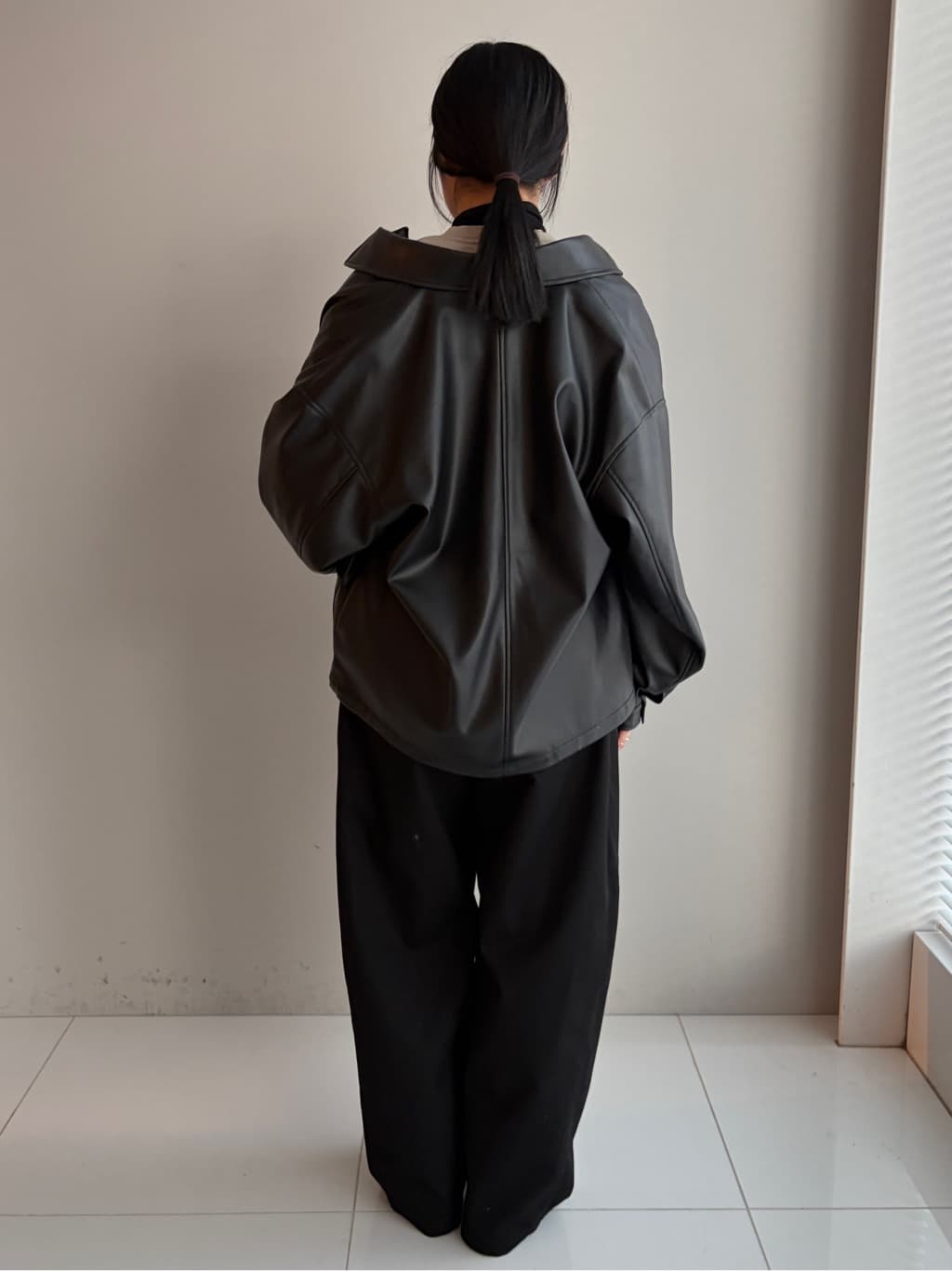 Akutagawaさんの「tk.TAKEO KIKUCHI｜YALEロゴスウェット」を使ったコーディネート