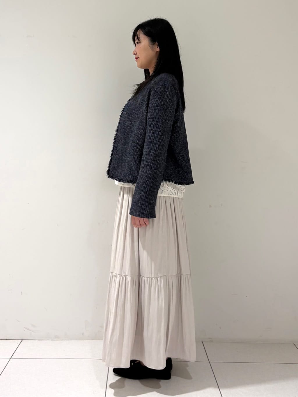 momokoさんの「INDIVI｜【軽量／SETUP可能】ストレッチツイードジャケット」を使ったコーディネート