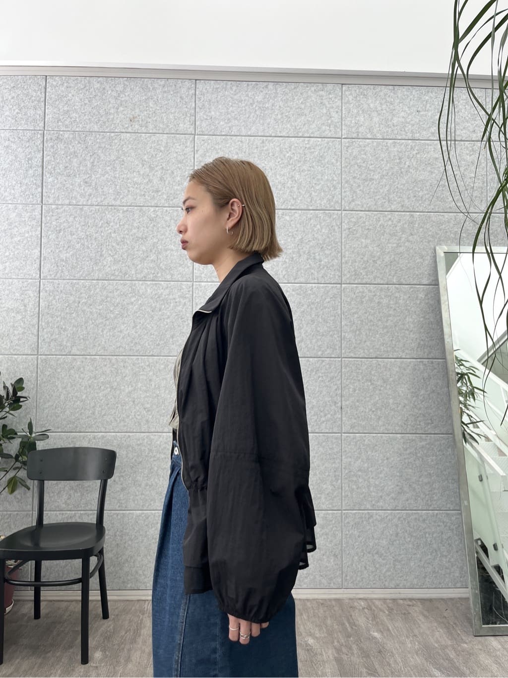 Harukaさんの「INDIVI｜シャーリングペプラムブルゾン」を使ったコーディネート