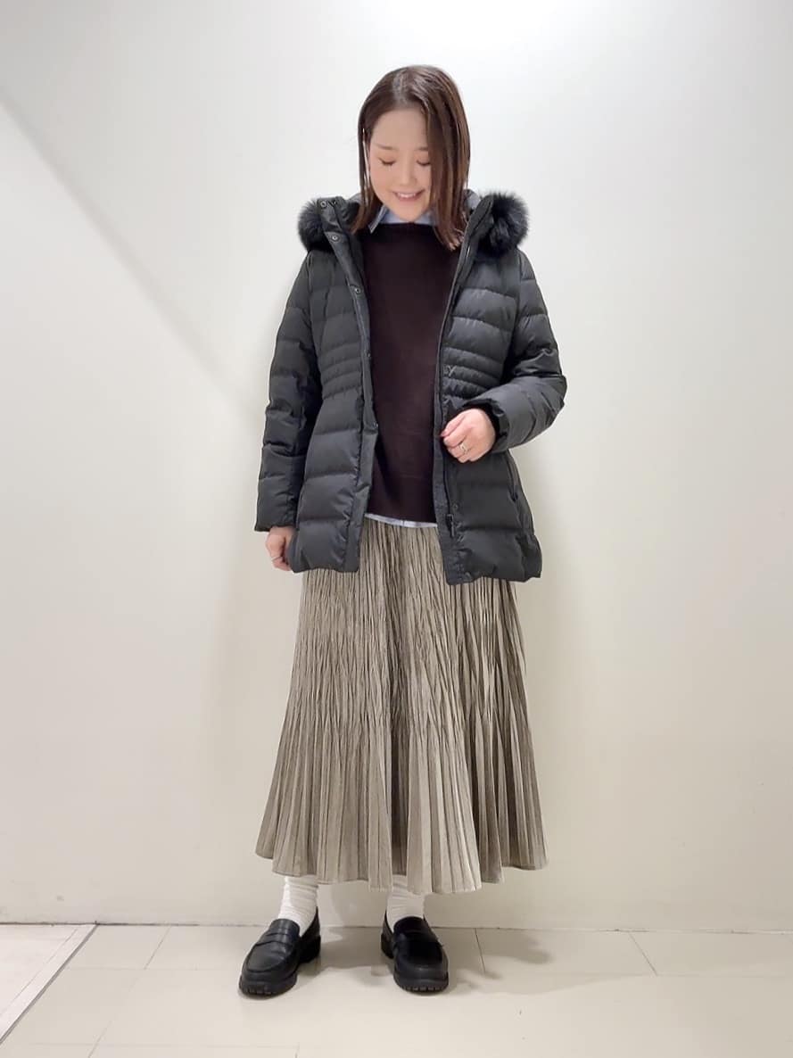YUIさんの「UNTITLED｜【はっ水機能/フード取り外し可】ミディダウンコート」を使ったコーディネート