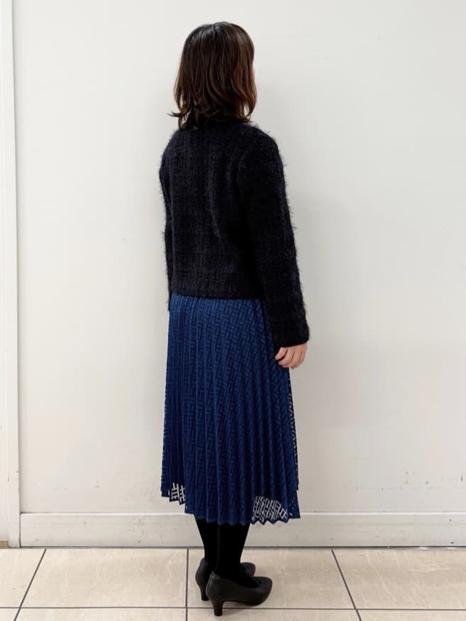 KIKIさんの「Reflect｜【SS-4Lサイズ】シフォン&times;幾何柄レースプリーツワンピース」を使ったコーディネート