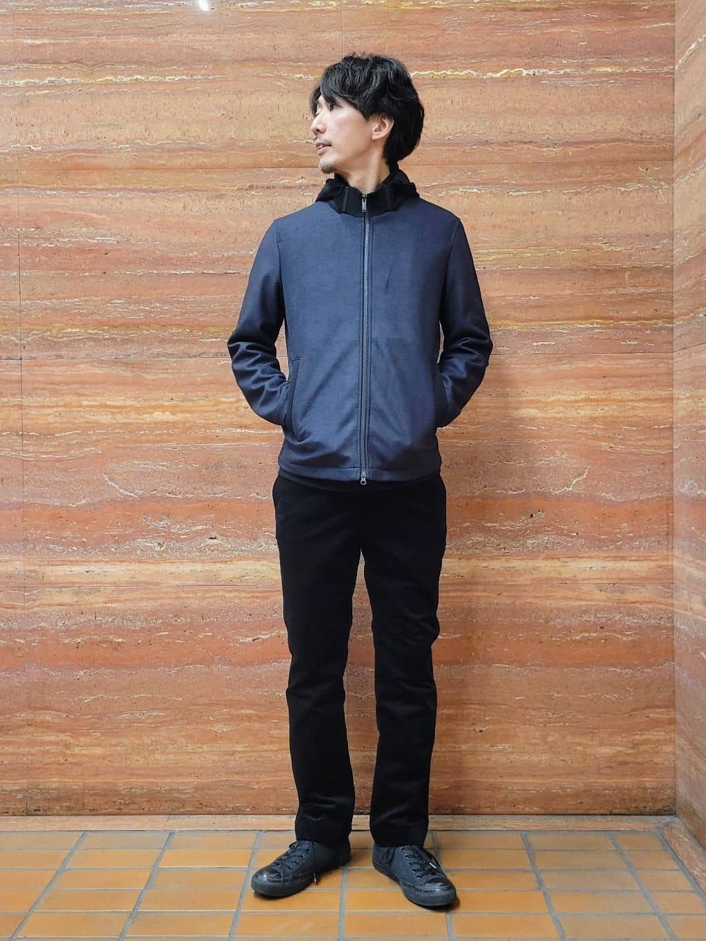 piroyaさんの「TAKEO KIKUCHI｜【JUST ONE LAYER】ダウンファブリック ジップアップ フード ブルゾン」を使ったコーディネート