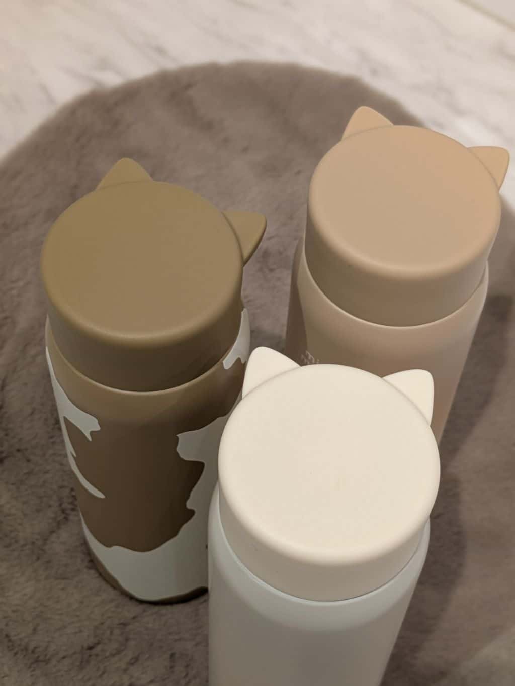 shino.さんの「212 KITCHEN STORE｜にゃお ねこみみステンレスマグボトル BE」を使ったコーディネート