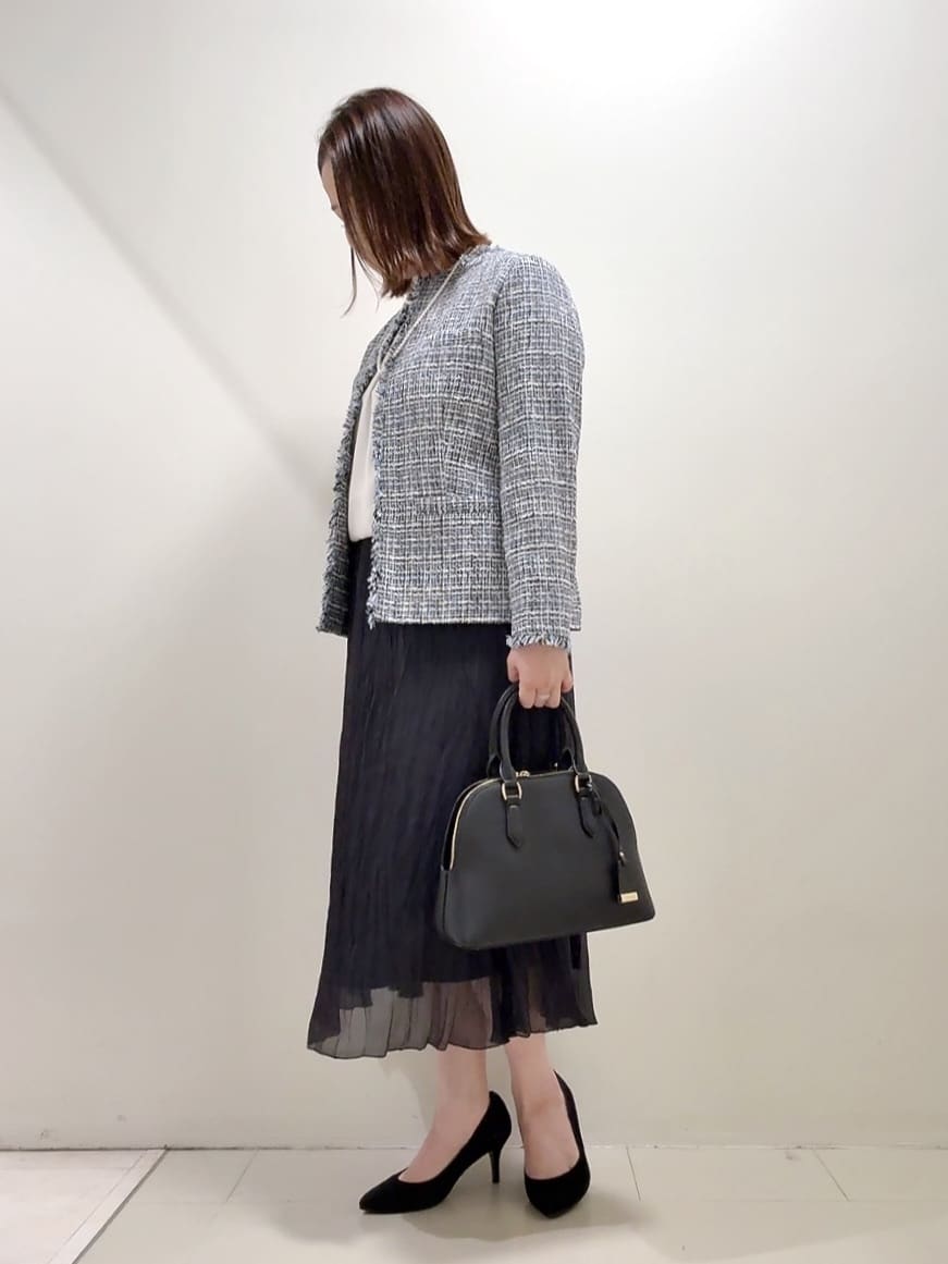YUIさんの「UNTITLED｜【仕事着/スーツ】ファンシーツイード ジャケット」を使ったコーディネート