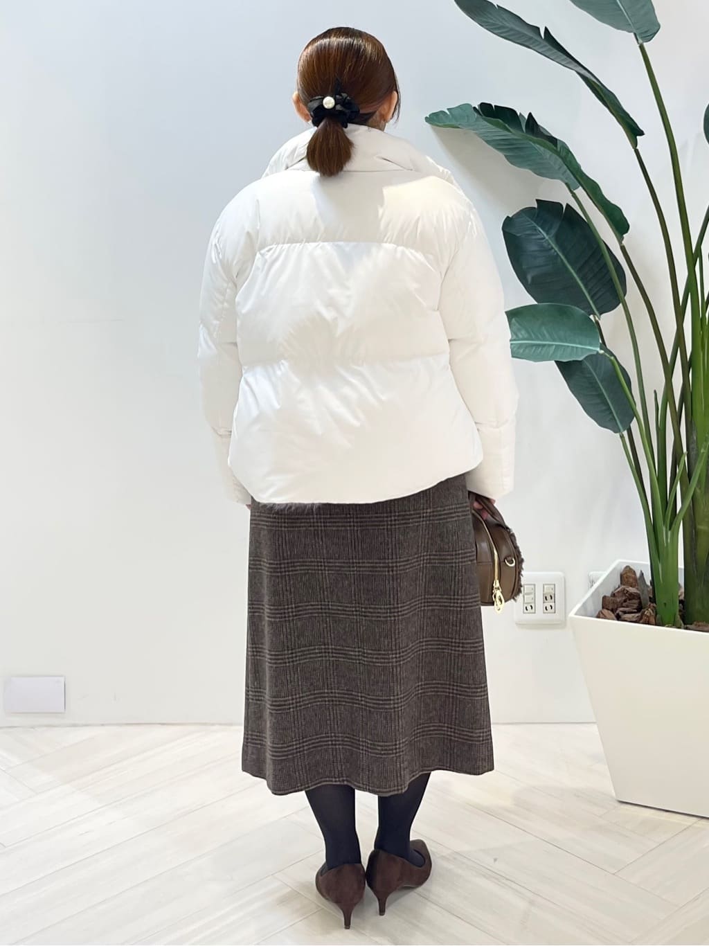 Tomoさんの「UNTITLED｜【トレンド/撥水機能/防寒】ショートダウンコート」を使ったコーディネート