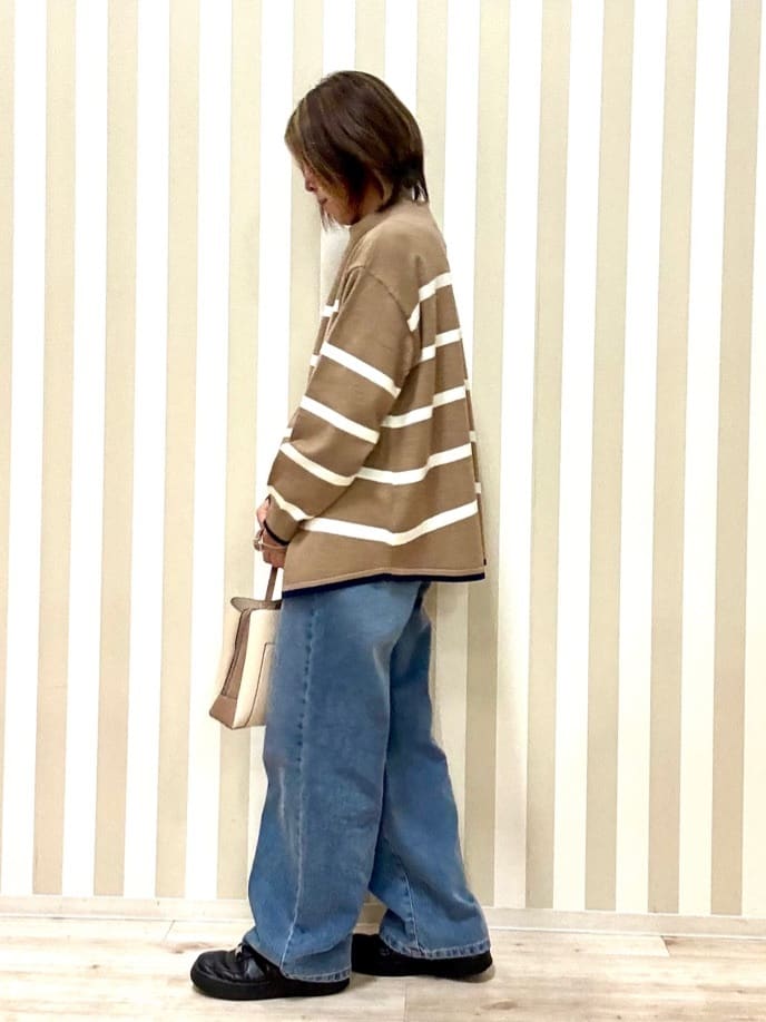 pieceさんの「SHOO･LA･RUE｜【軽量/高レビュー】見た目よりもたっぷり入る ふわっと軽い3層ショルダー」を使ったコーディネート