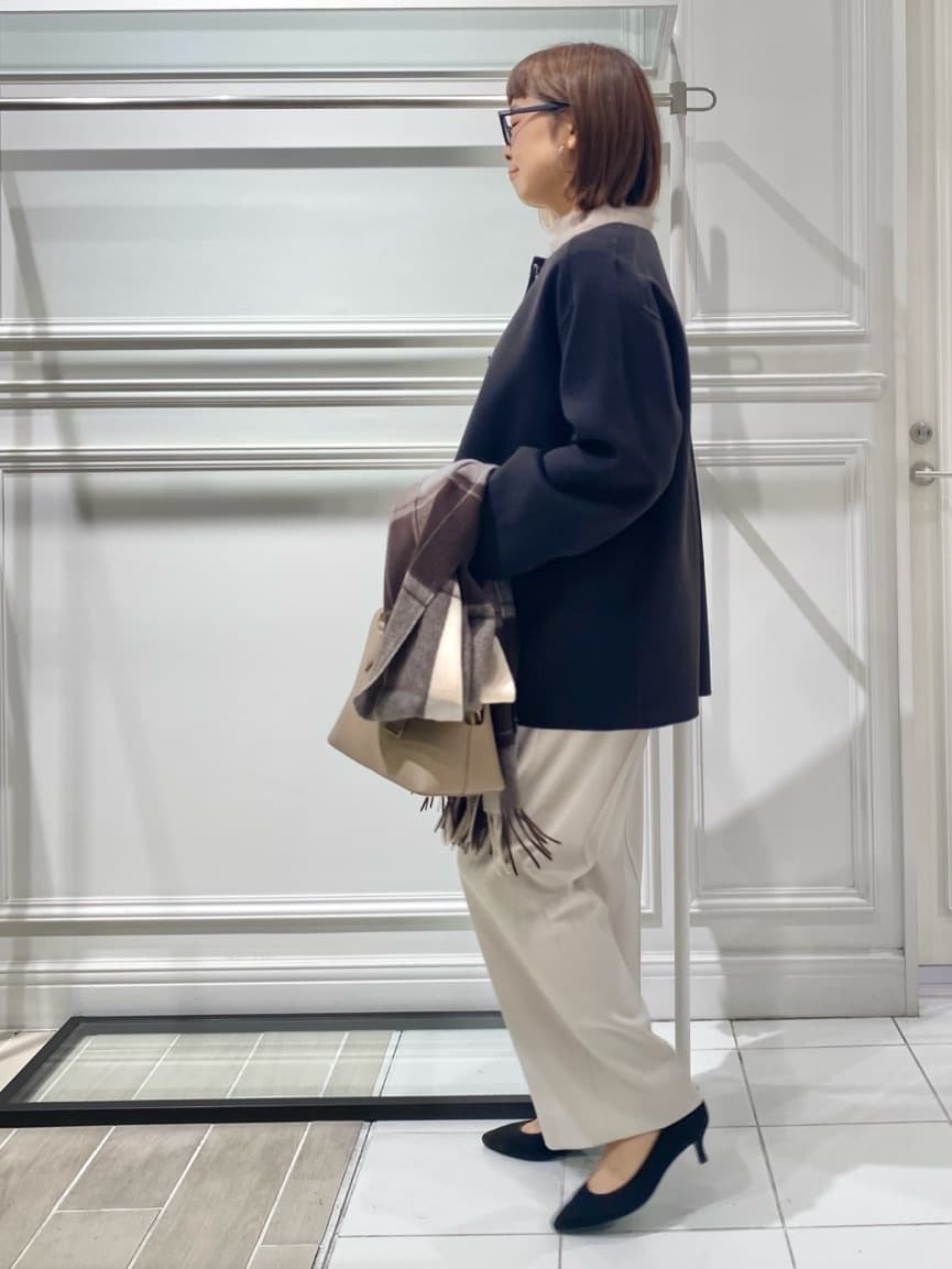 AKKOさんの「UNTITLED｜【大人な品格/ふわふわニット】フォックスカシミヤ コクーンニット」を使ったコーディネート