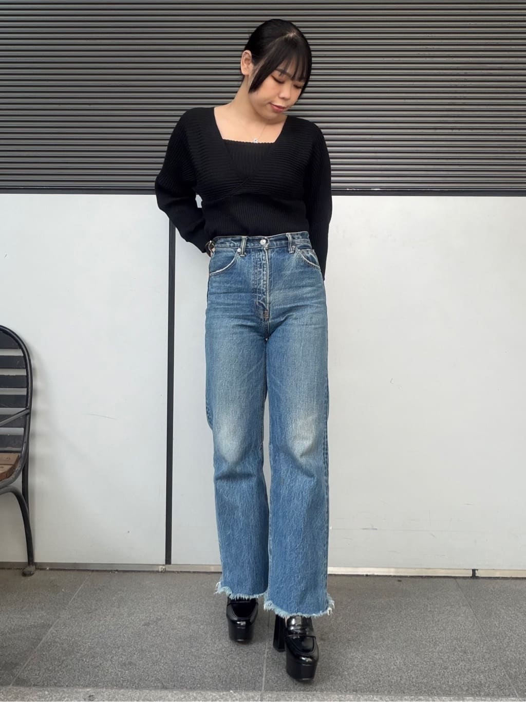 あずみさんの「ESPERANZA｜【ラク盛り/ローファー】リピーター続出／脚長美脚 厚底ローファー」を使ったコーディネート