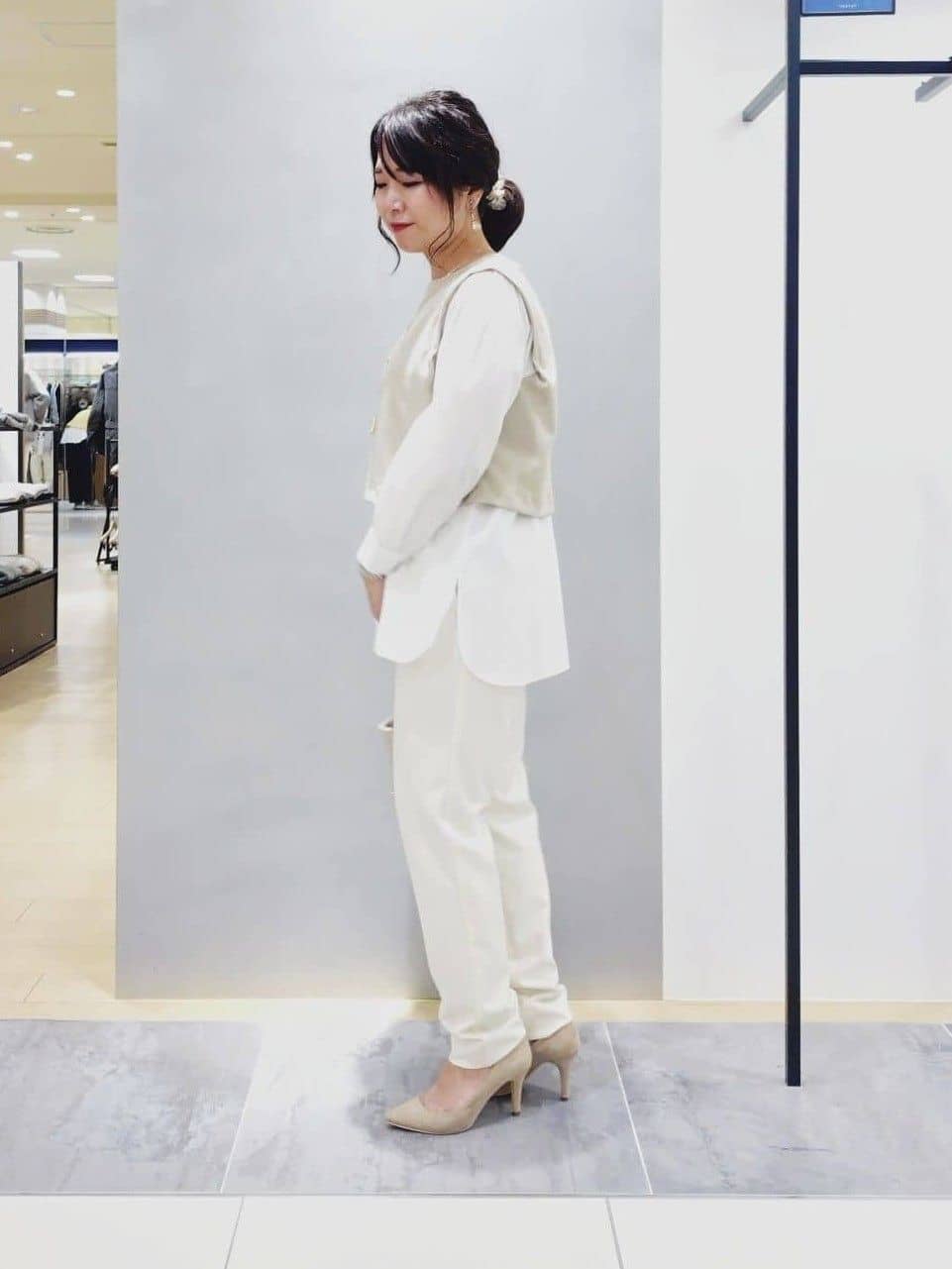 TOMOMIさんの「INDIVI｜【洗える／裏起毛】ストレッチウォームパンツ」を使ったコーディネート