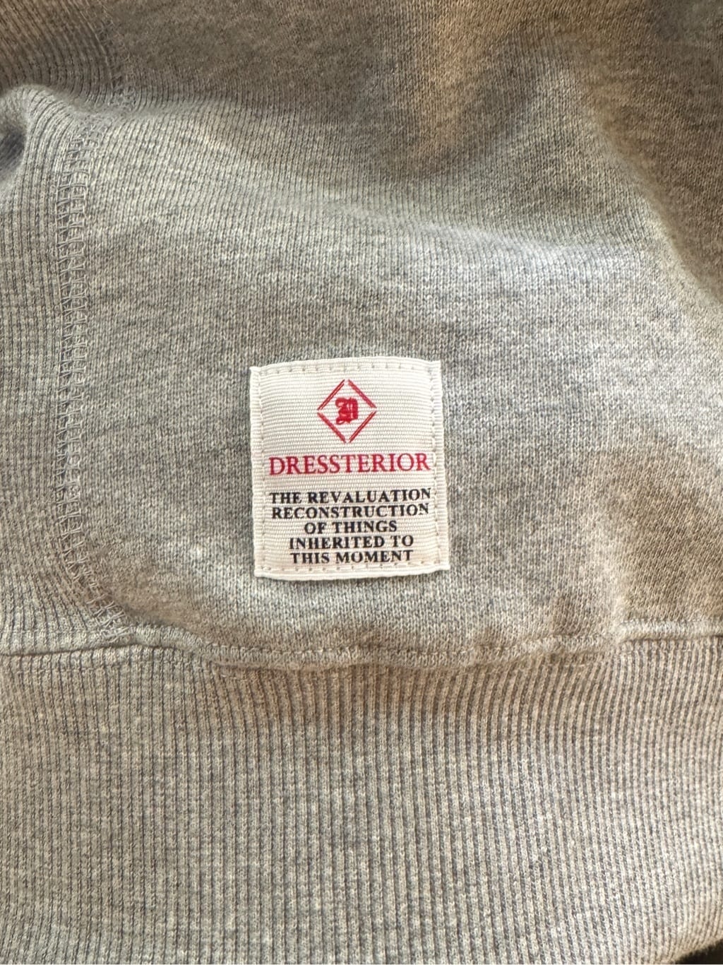 kawarataniさんの「DRESSTERIOR｜ハイグレード オフタートルカットソー」を使ったコーディネート
