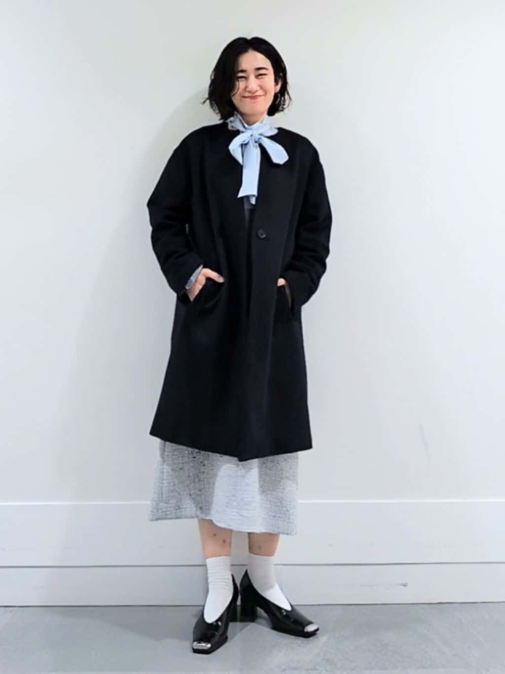 ミズタさんの「UNTITLED｜◆【セレモニー/華やか】2WAYボウタイブラウス」を使ったコーディネート
