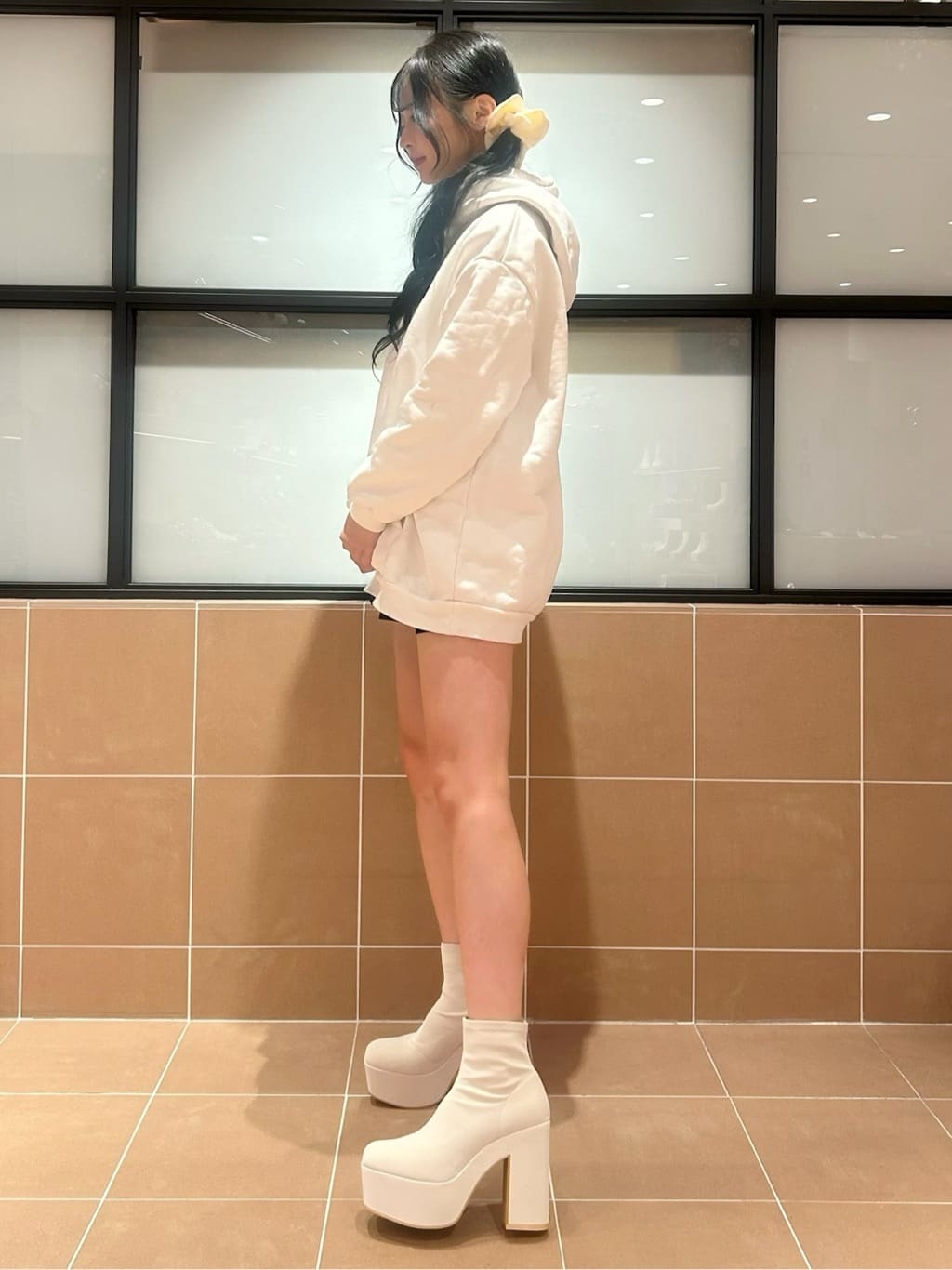 Arisaさんの「ESPERANZA｜【ラク盛り】厚底ショートブーツ」を使ったコーディネート