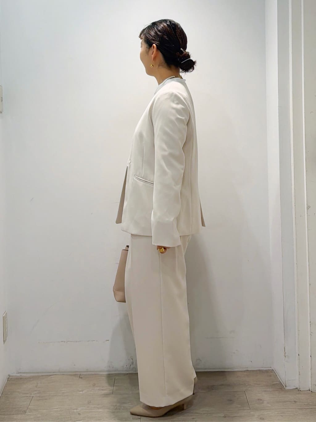 sumicaさんの「OPAQUE.CLIP｜《通勤／セットアップ対応》 Vネックジャケット／ダブルクロス【洗濯機OK】」を使ったコーディネート