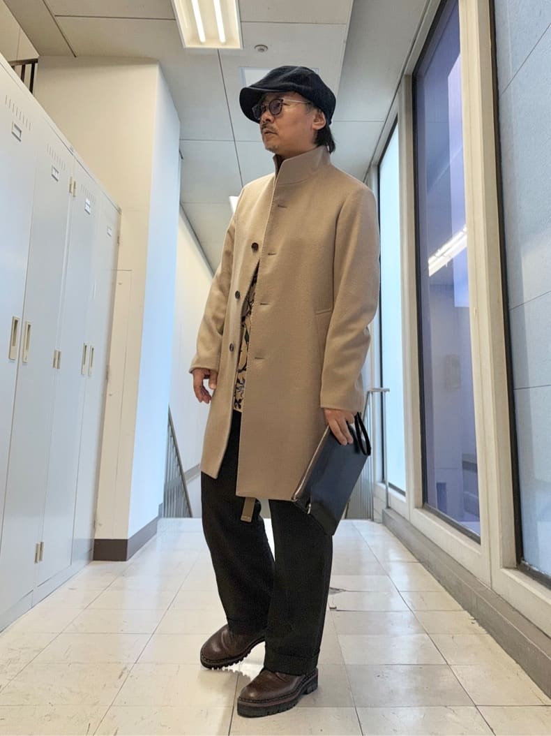 MAKOTO AIさんの「TAKEO KIKUCHI｜【ウールカシミヤブレンド】ビーバー調 スタンドカラー コート」を使ったコーディネート