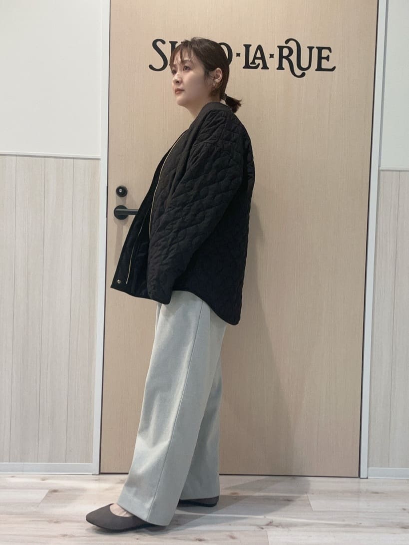 funafunaさんの「SHOO･LA･RUE｜【洗濯機可/S-LL】上品にキラリと華やぐ スパンコールニット」を使ったコーディネート