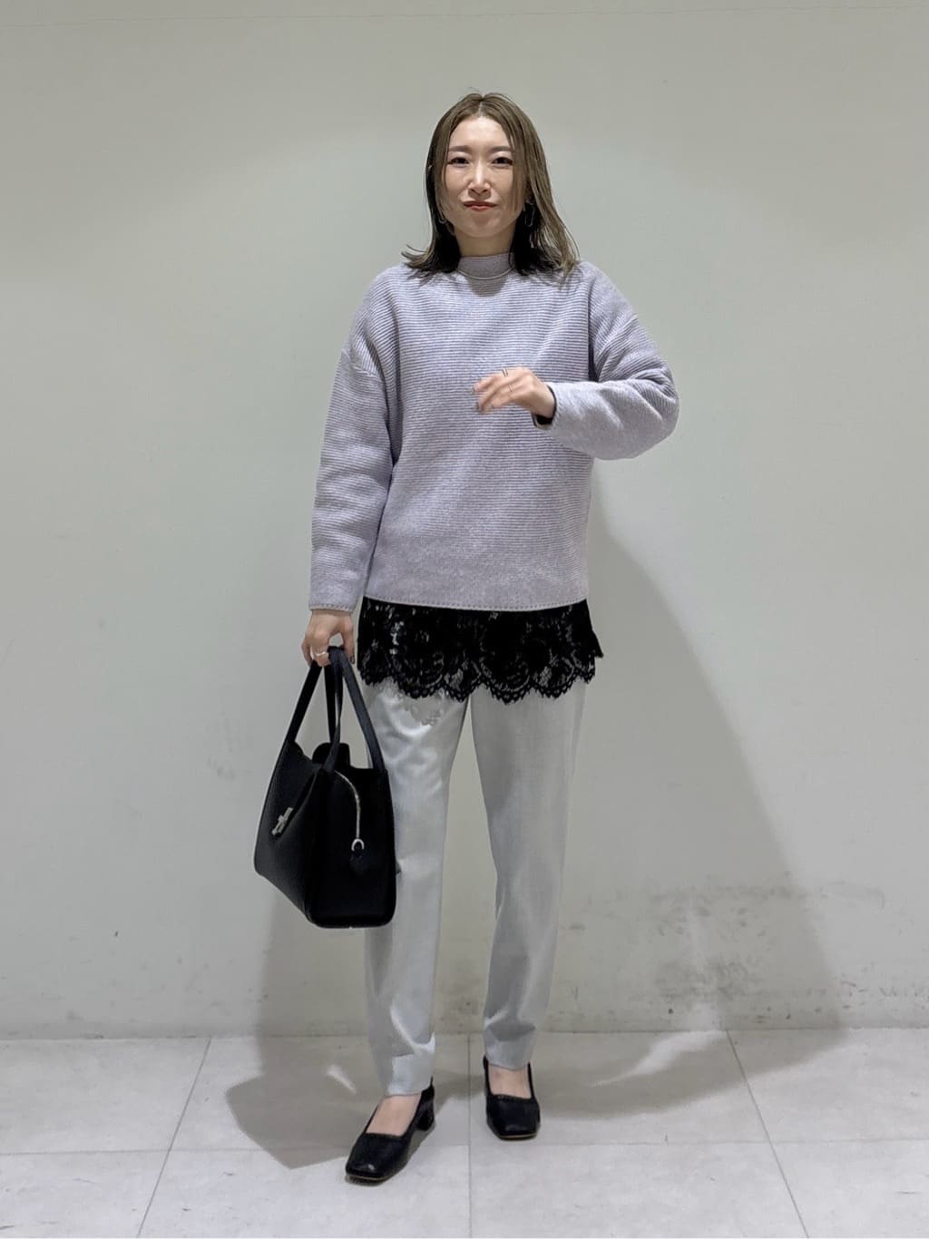 kotakiさんの「INDIVI｜【洗える／大人ラメ】カラーMIXボトルネックニット」を使ったコーディネート