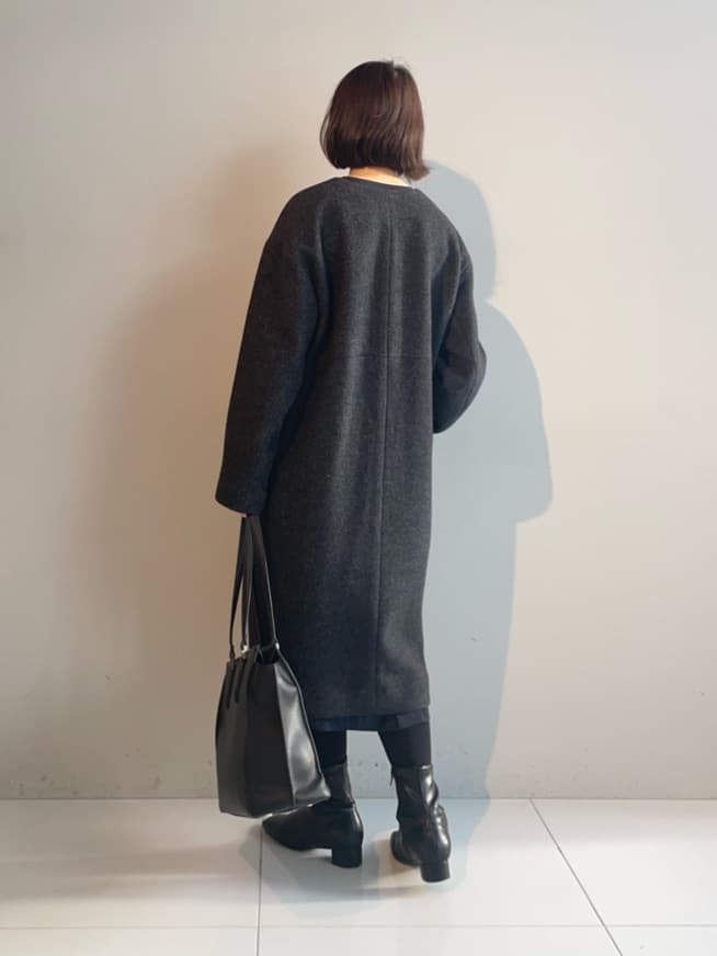 murayamaさんの「INDIVI｜【軽量／ウール混】ライトフォルム ロングコート」を使ったコーディネート