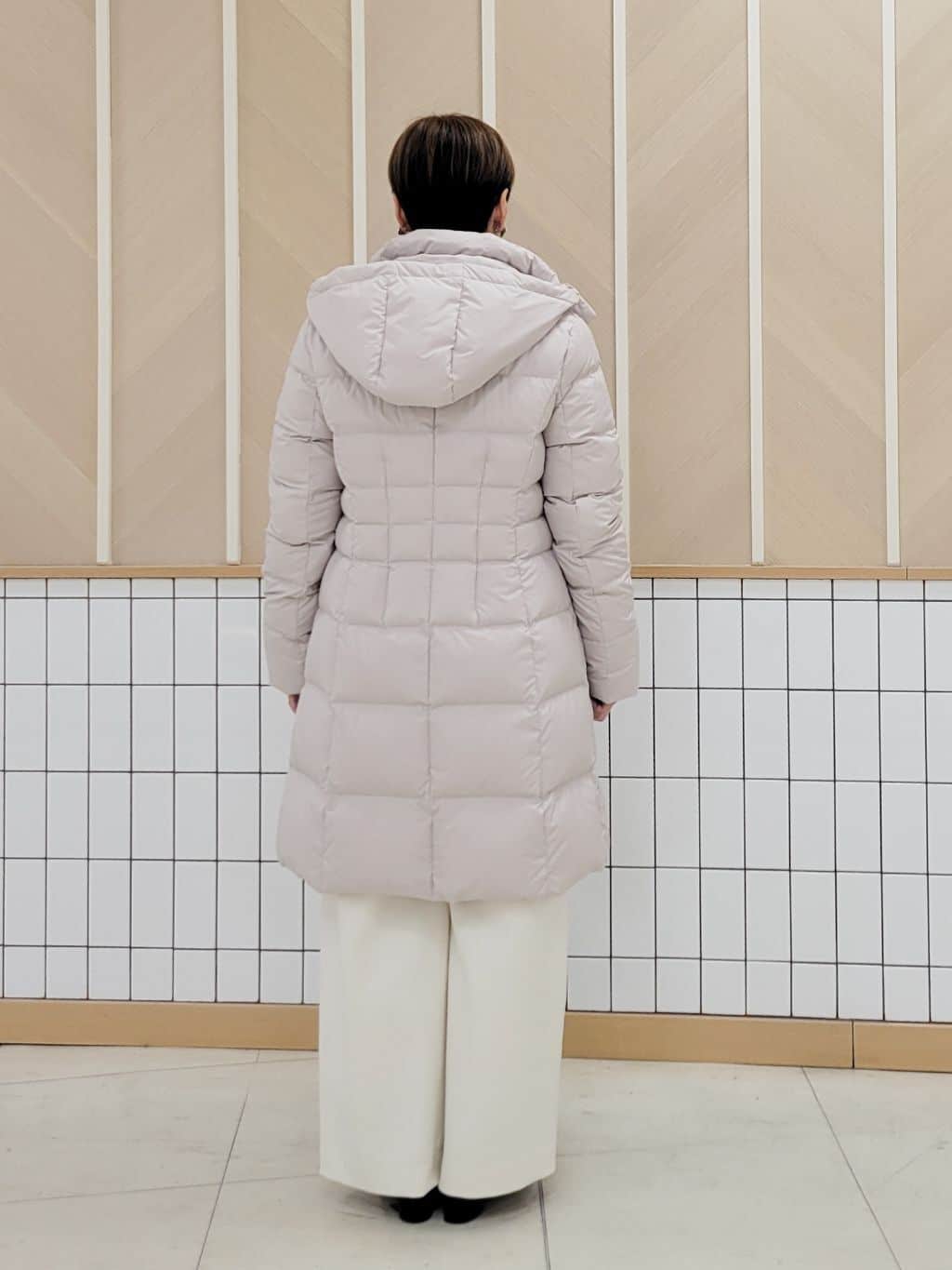 tomoさんの「COUP DE CHANCE｜【手洗い可／日本製】タックワイドパンツ」を使ったコーディネート