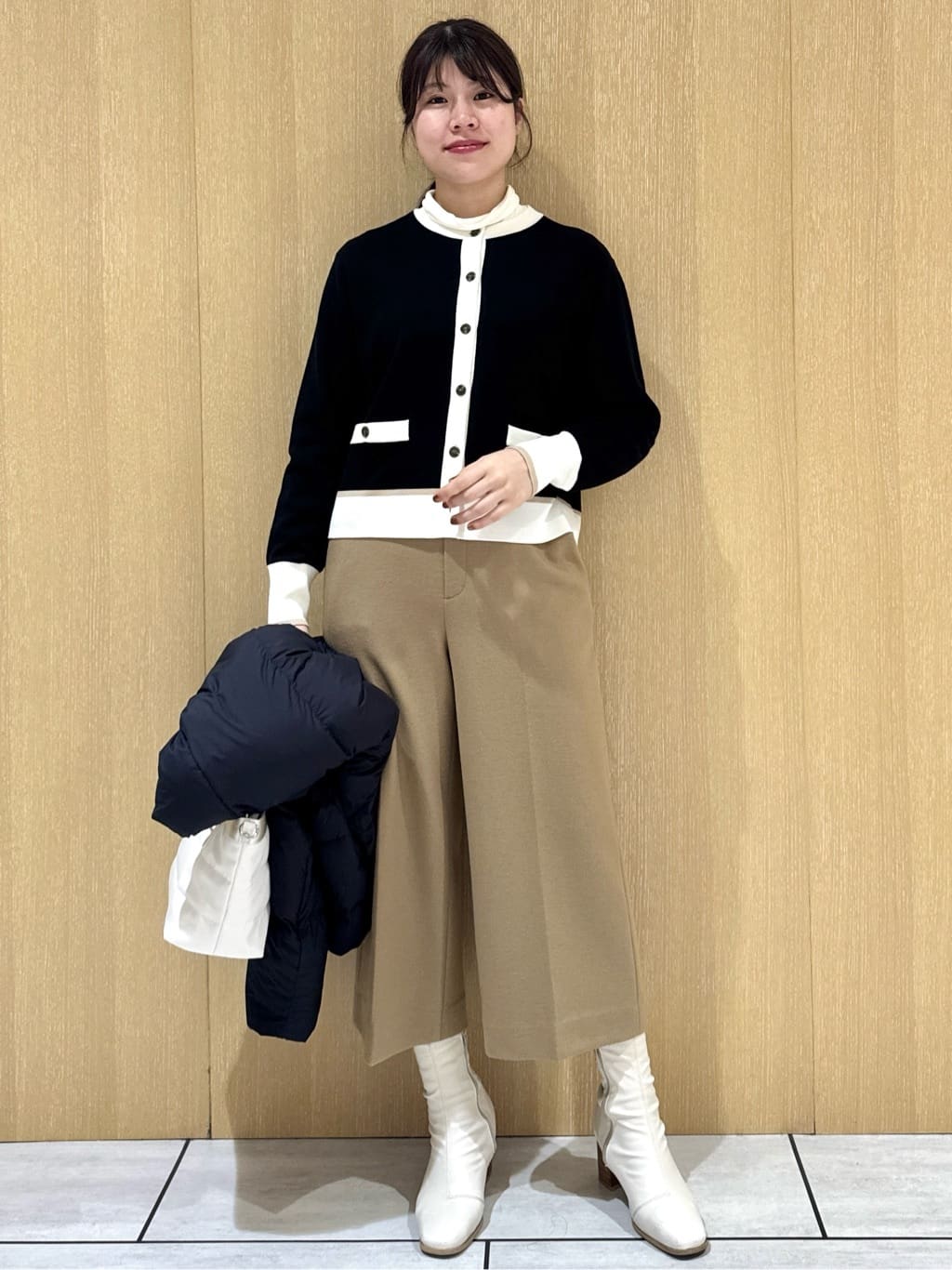 nanaさんの「UNTITLED｜【トレンド/撥水機能/防寒】ショートダウンコート」を使ったコーディネート