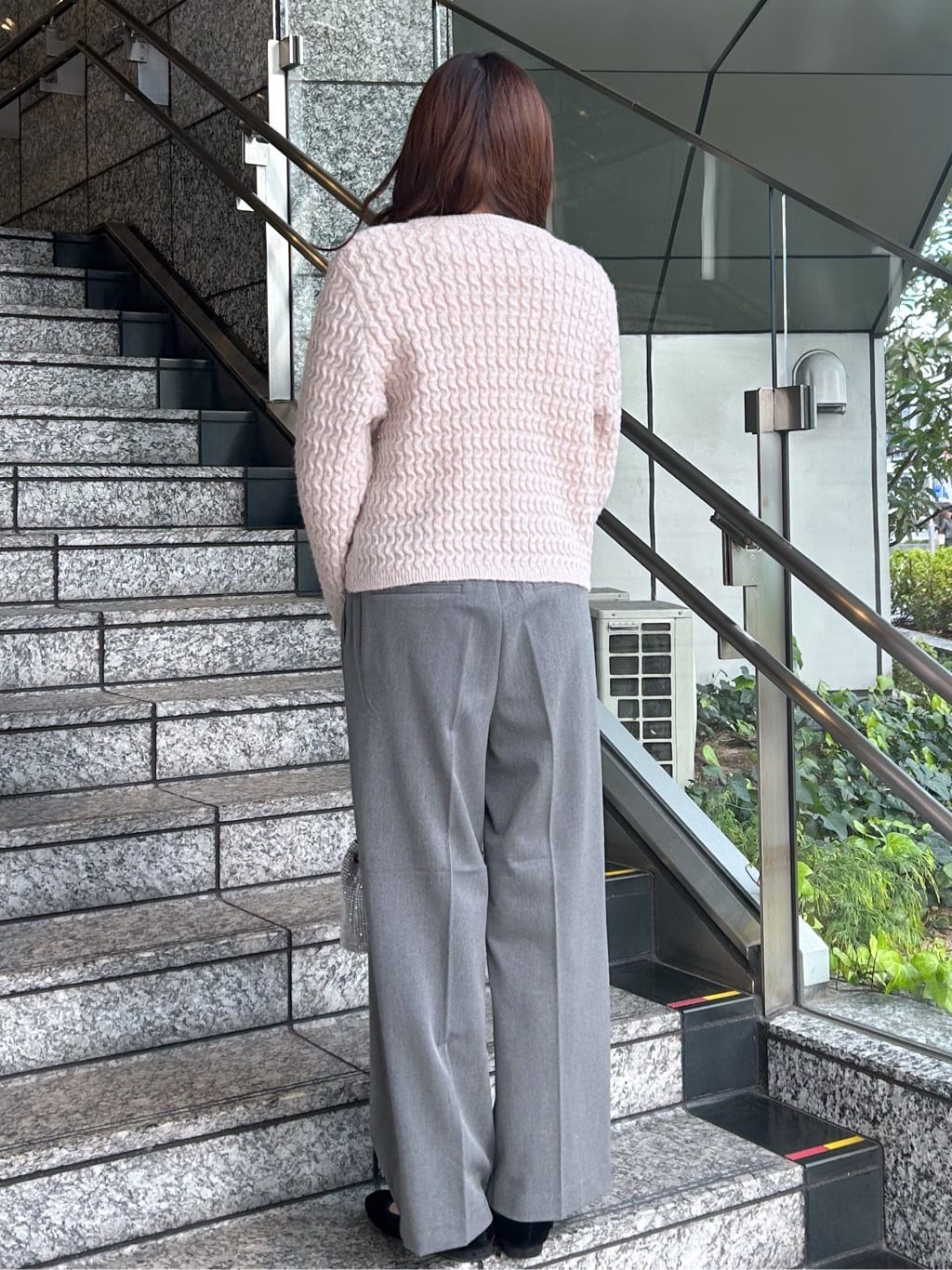 Risaさんの「OPAQUE.CLIP｜モヘヤタッチケーブル金ボタンカーディガン【洗濯機OK】」を使ったコーディネート
