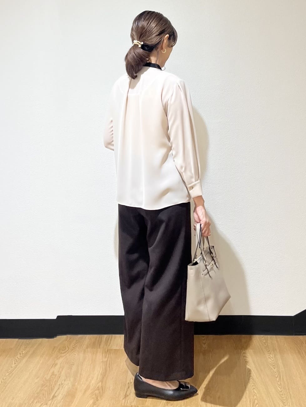 ayaさんの「Reflect｜【配色ボウタイ付き】八分袖ジョーゼットブラウス」を使ったコーディネート