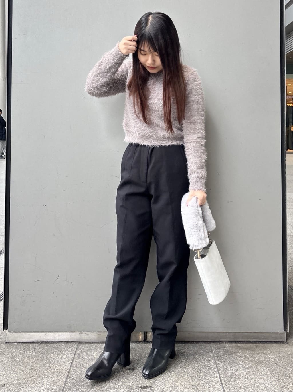 まっきーさんの「ESPERANZA｜【晴雨兼用】ブロックヒールショートブーツ」を使ったコーディネート
